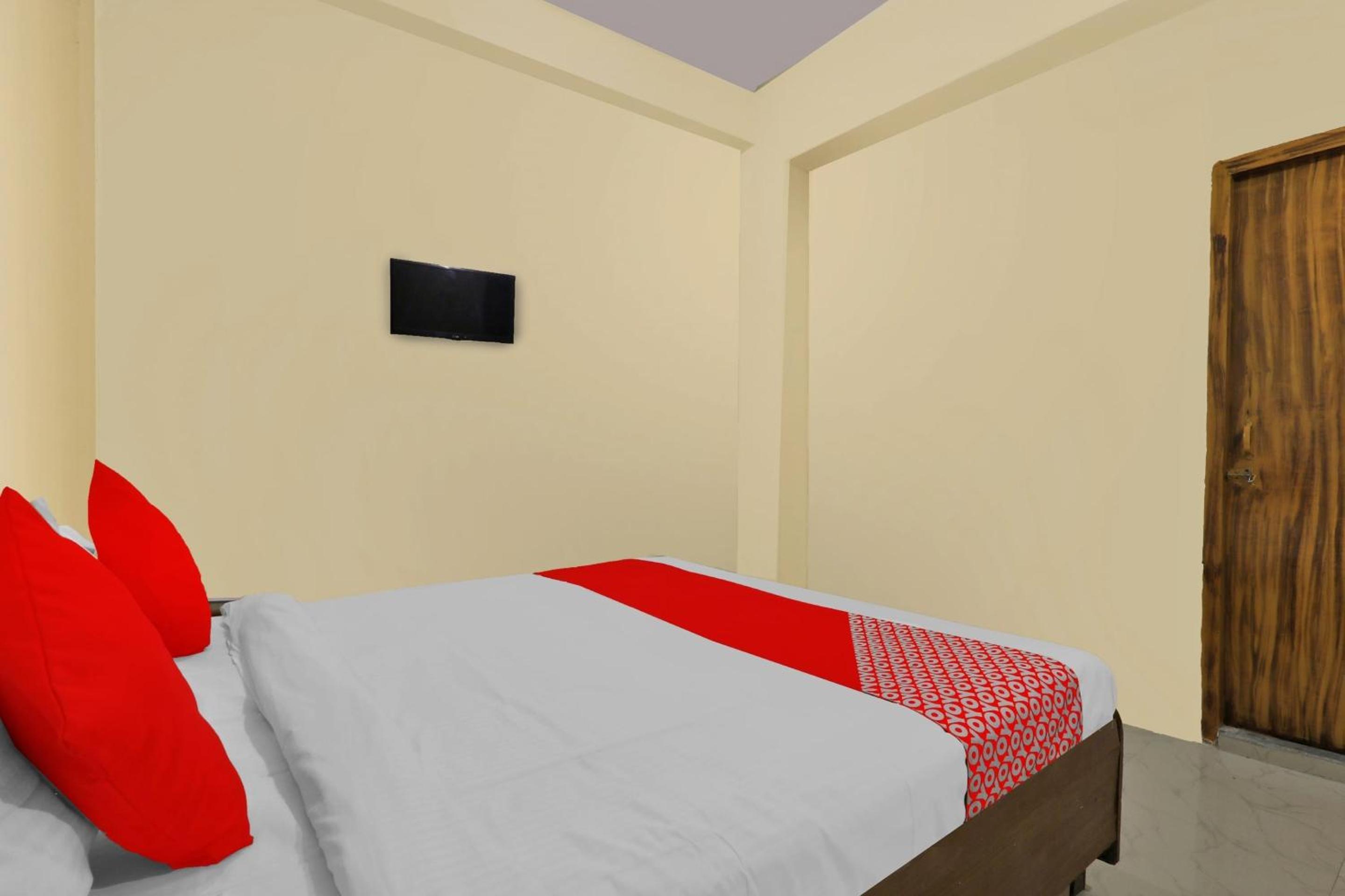 Standard Double Room photo 3