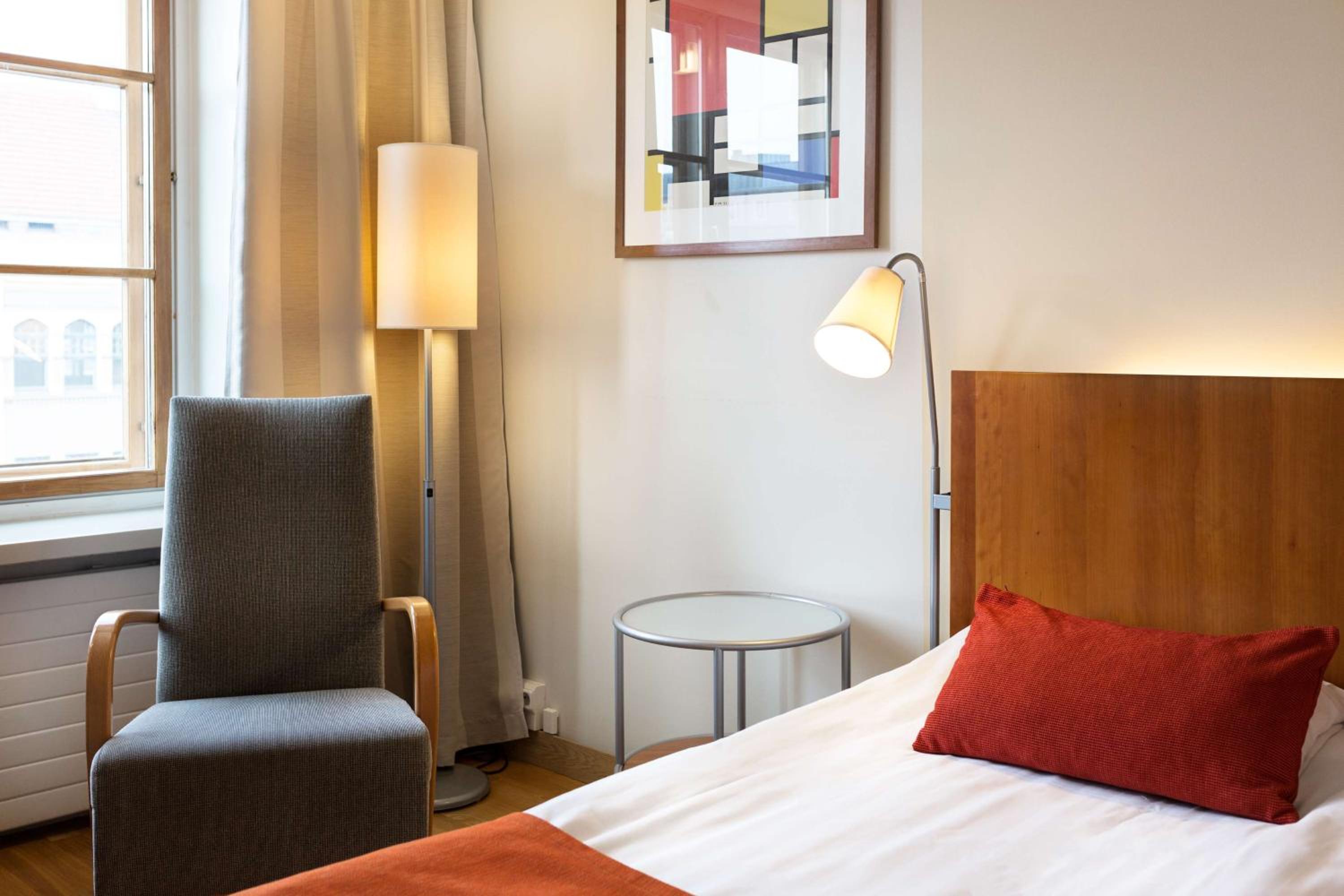 Standard King Room - Photo 1