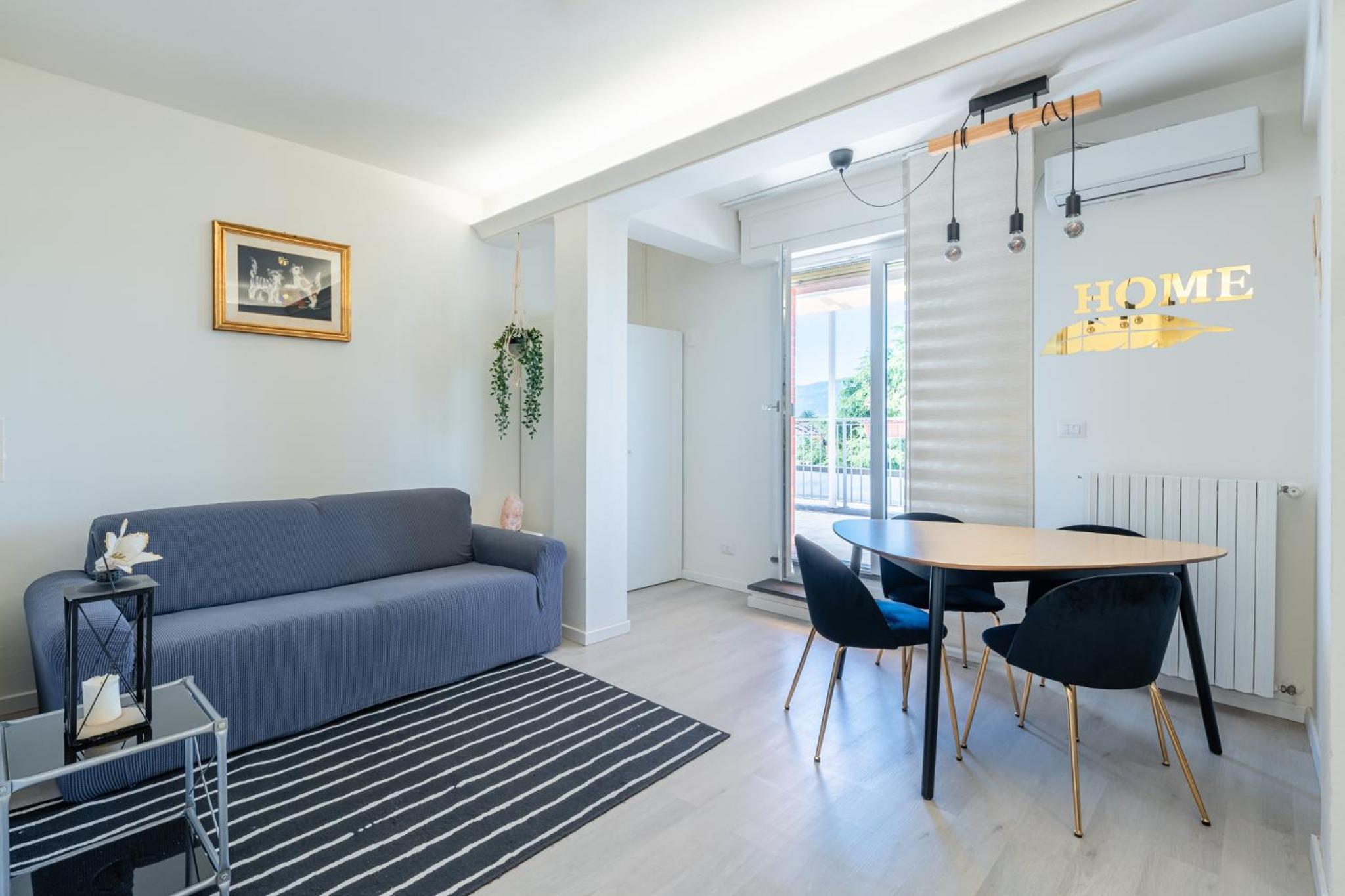 Superior One-Bedroom Apartment