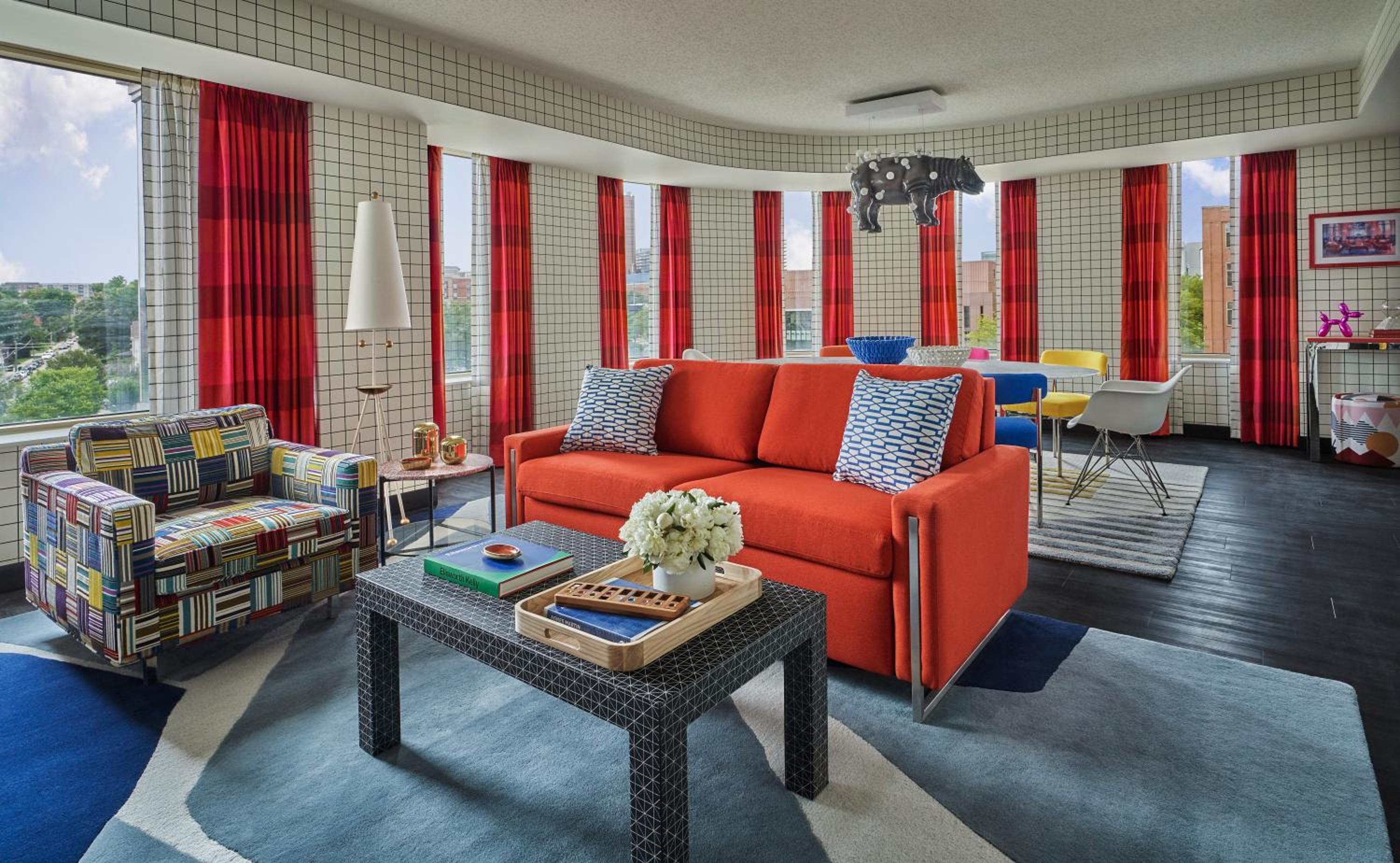 Graduate King Suite
