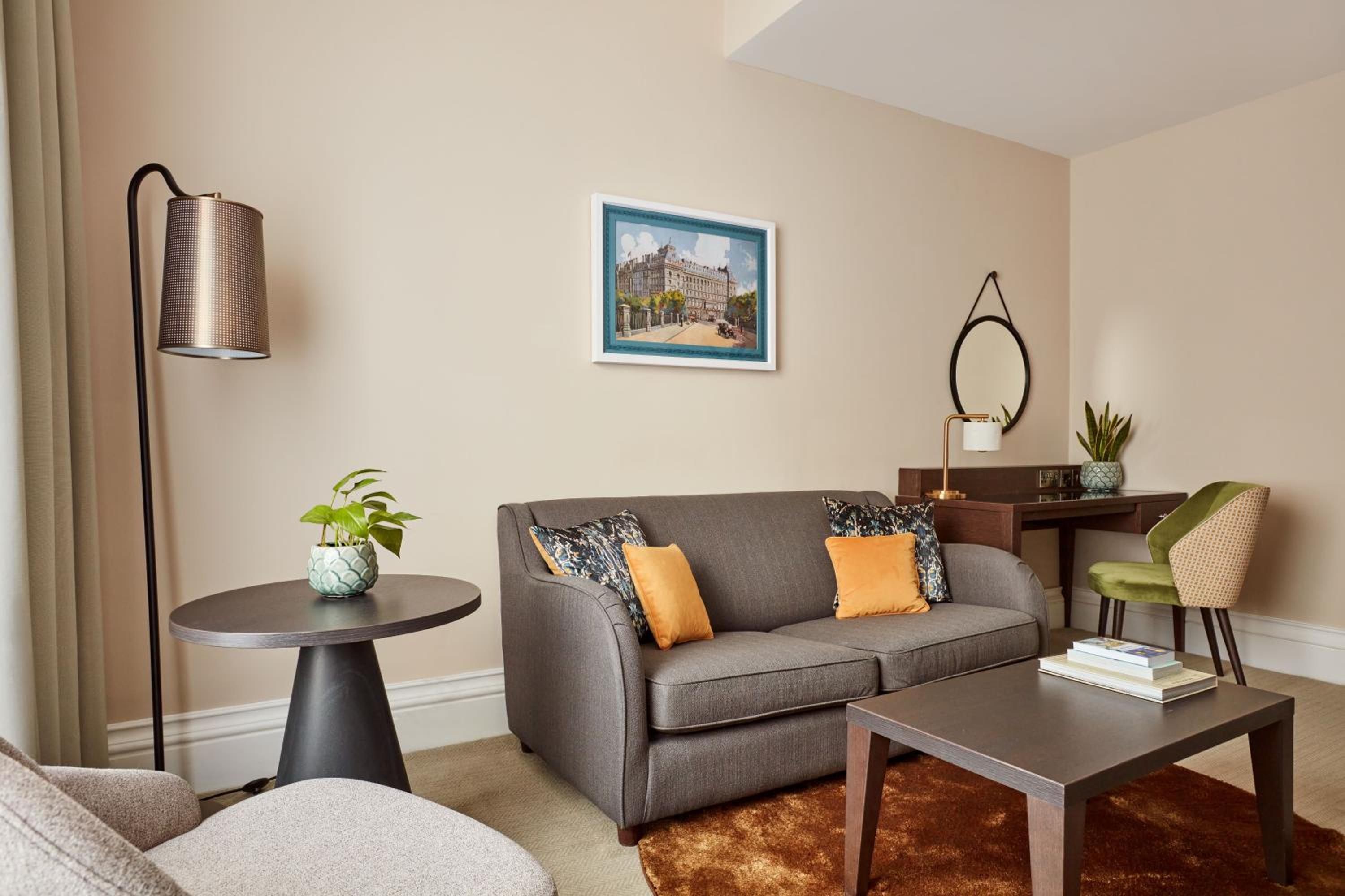 Signature Suite