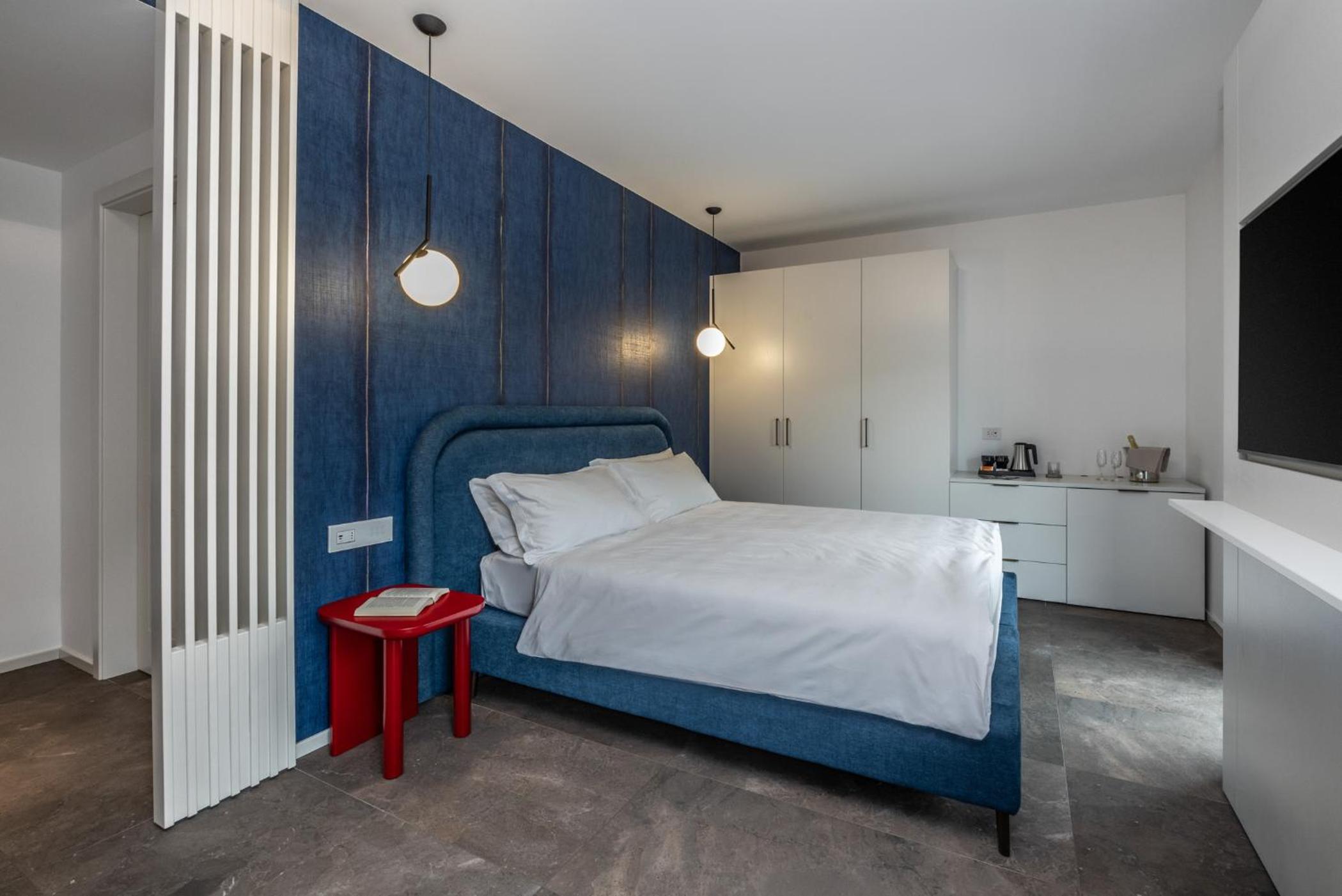 Superior Double or Twin Room - Photo 8