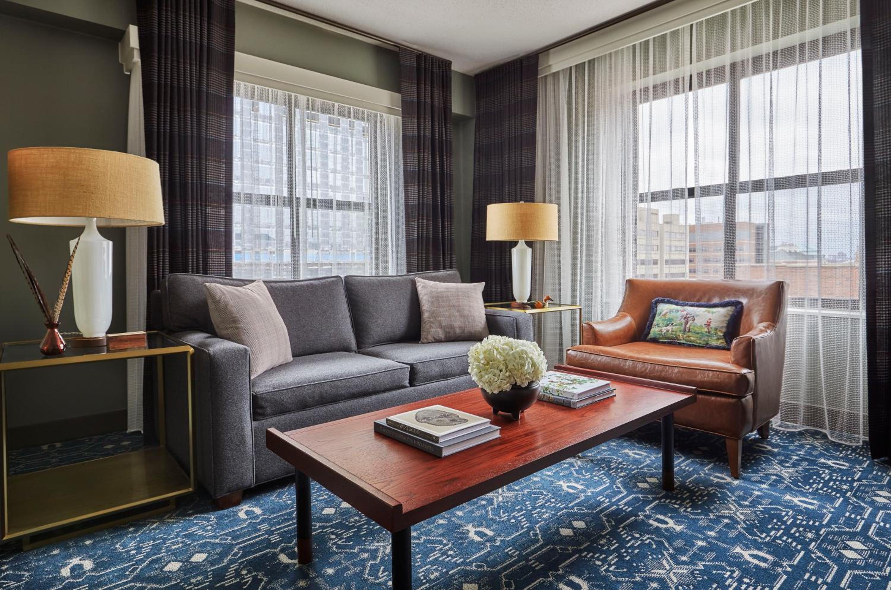 Graduate Suite with Two Double Beds - Photo 3