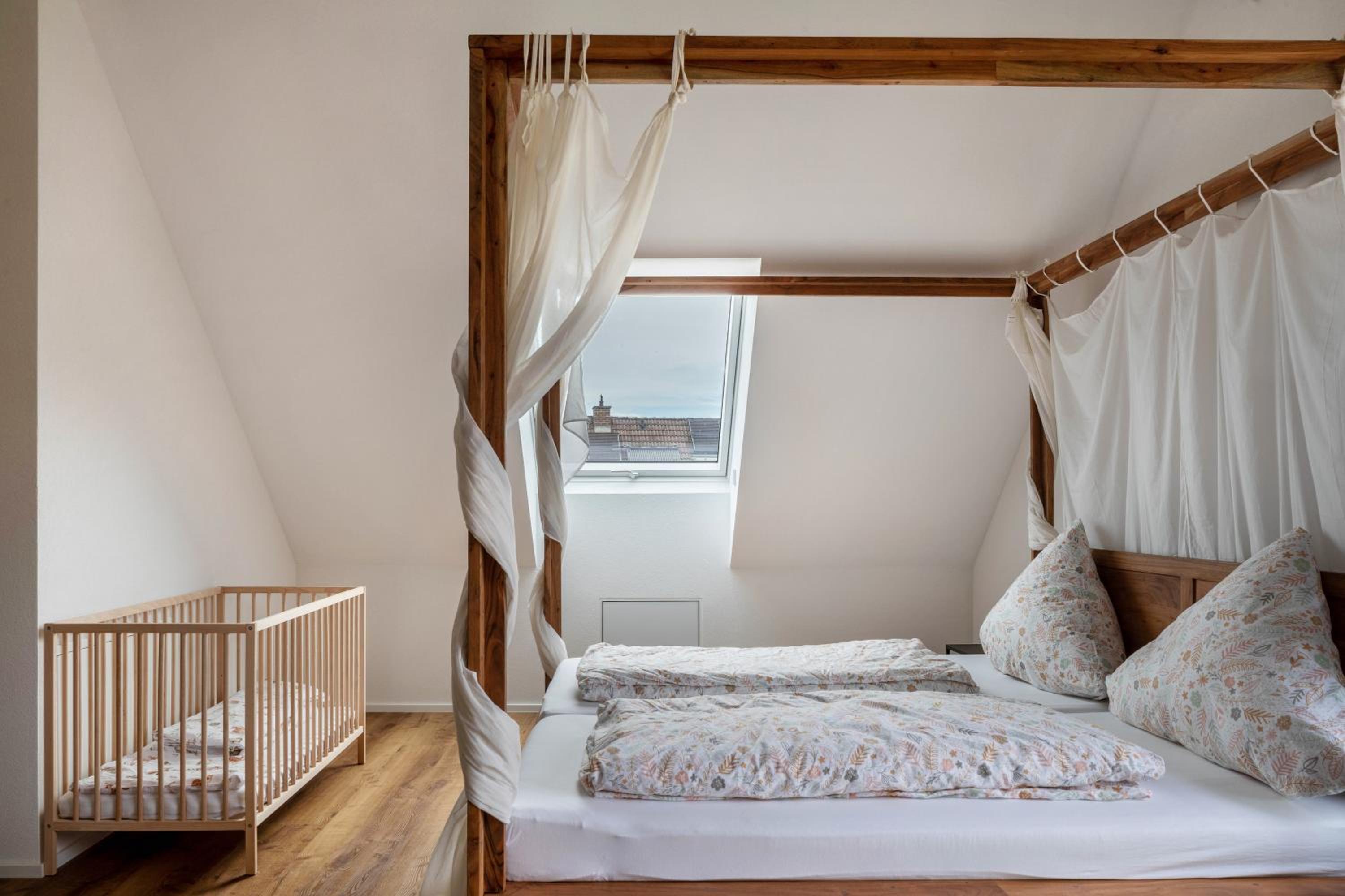 Two-Bedroom Deluxe Apartment with Garden View photo 3
