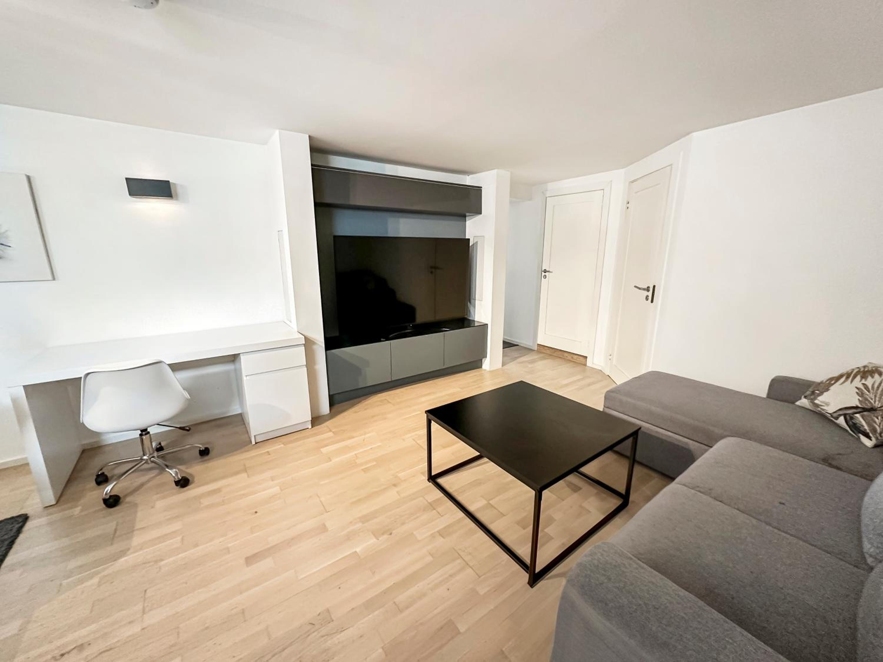 Two-Bedroom Apartment photo 2
