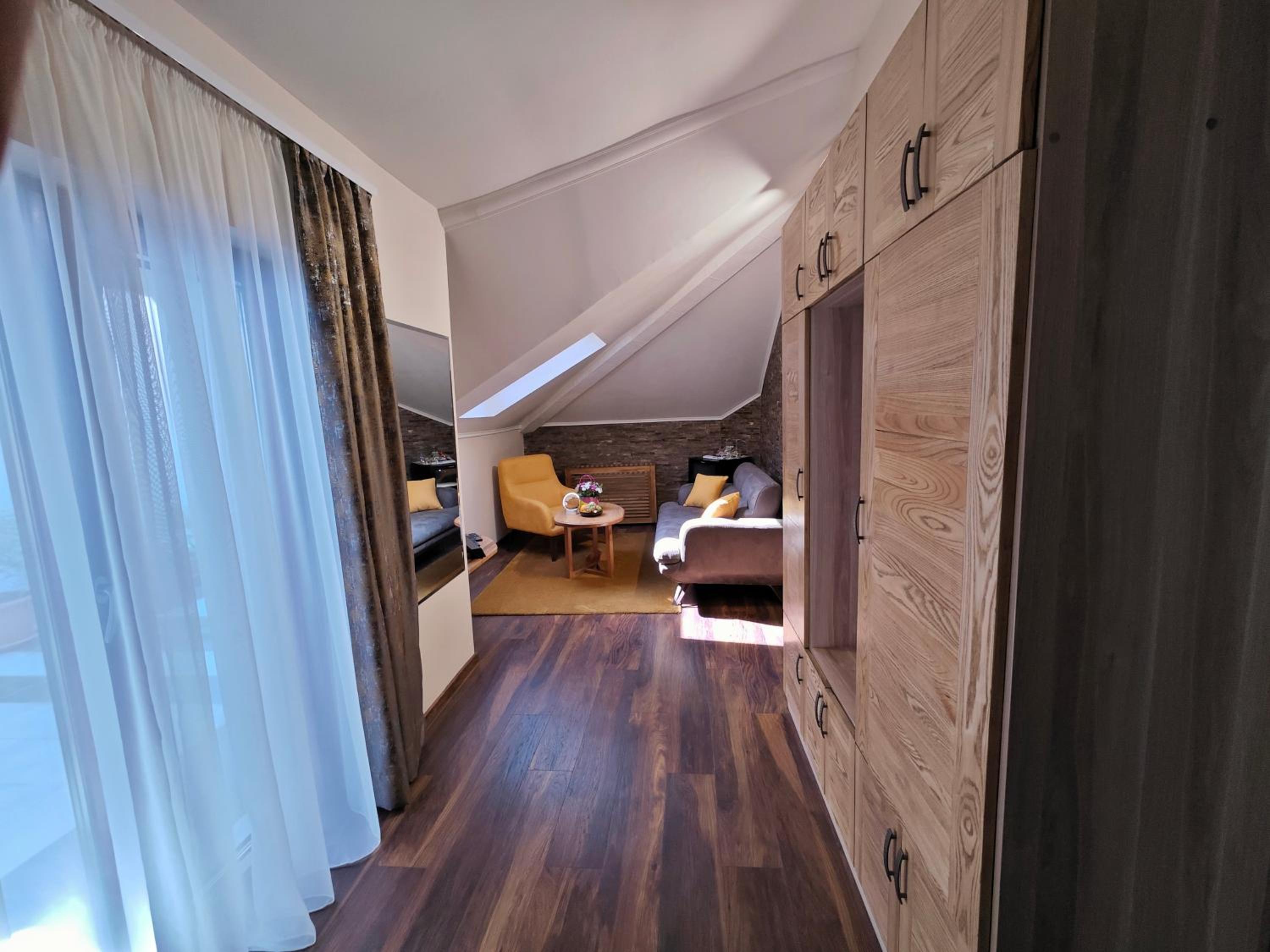 Superior Queen Room photo 1