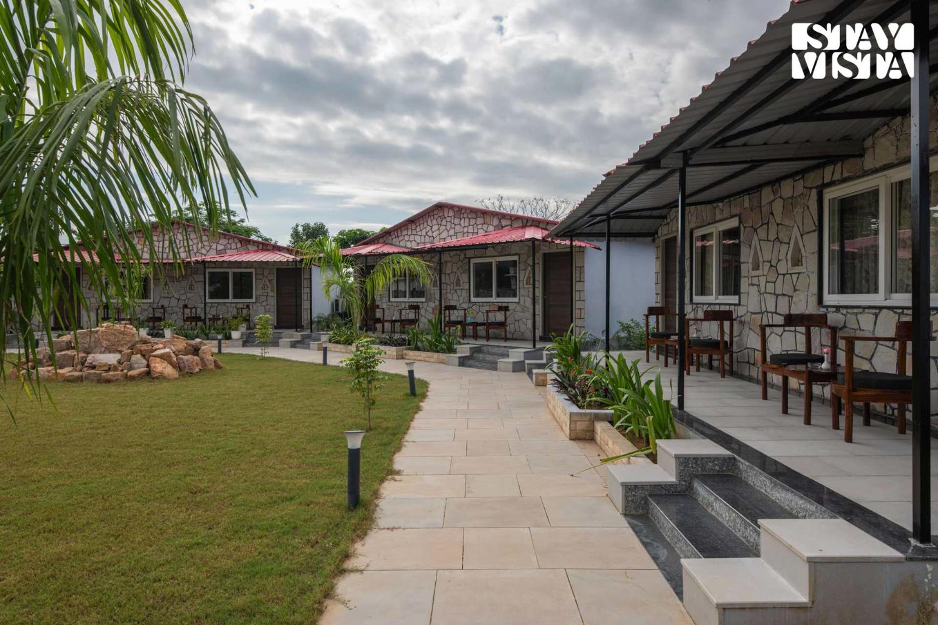 Villa photo 3