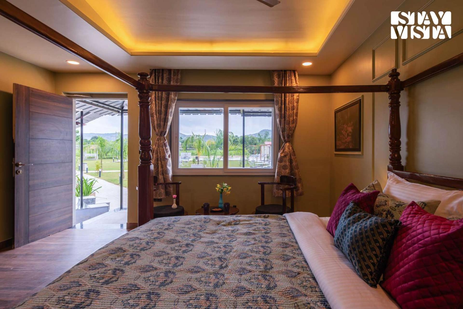 Villa photo 1