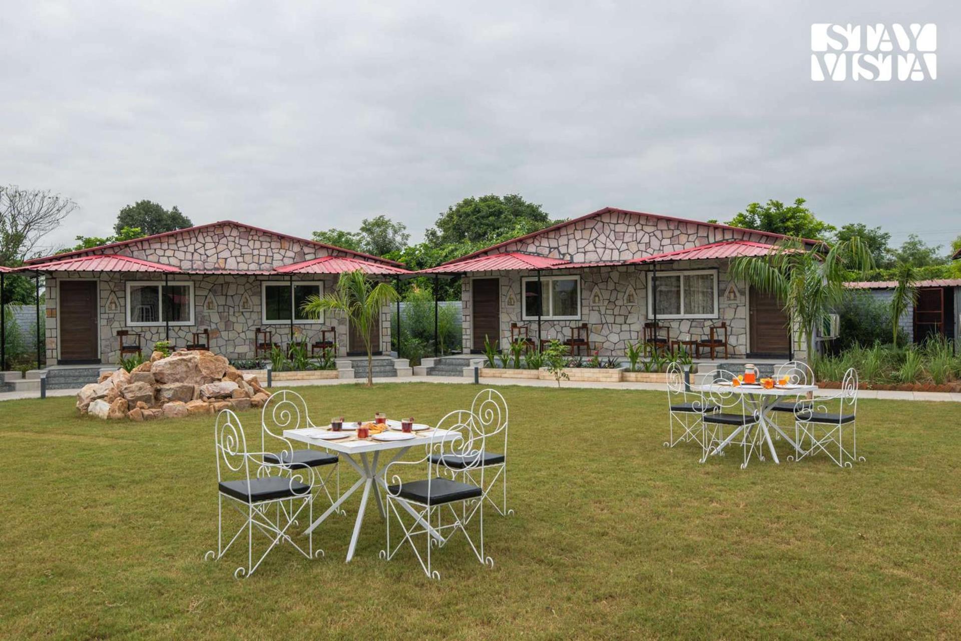 Villa photo 2