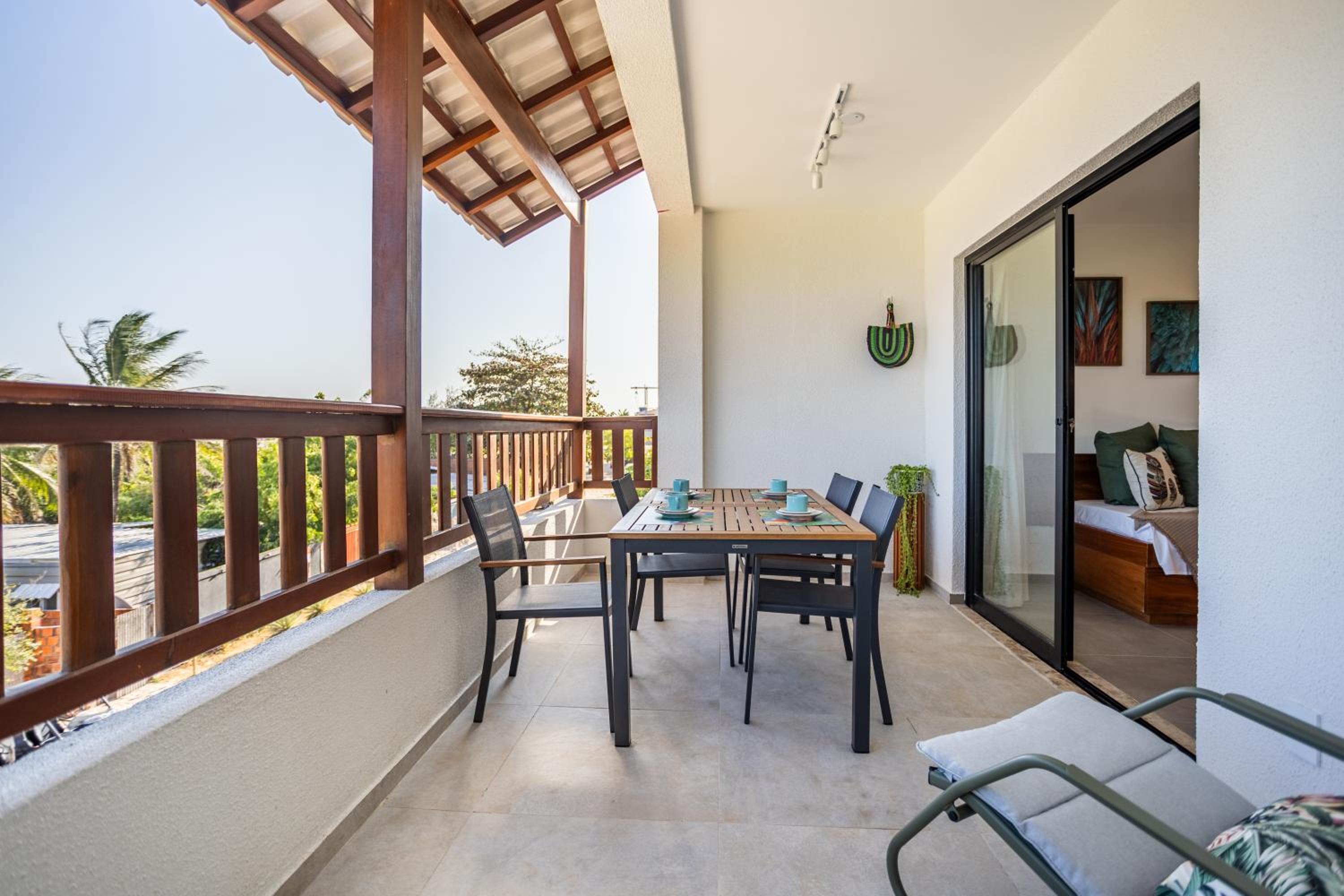 One-Bedroom Apartment with Balcony photo 3