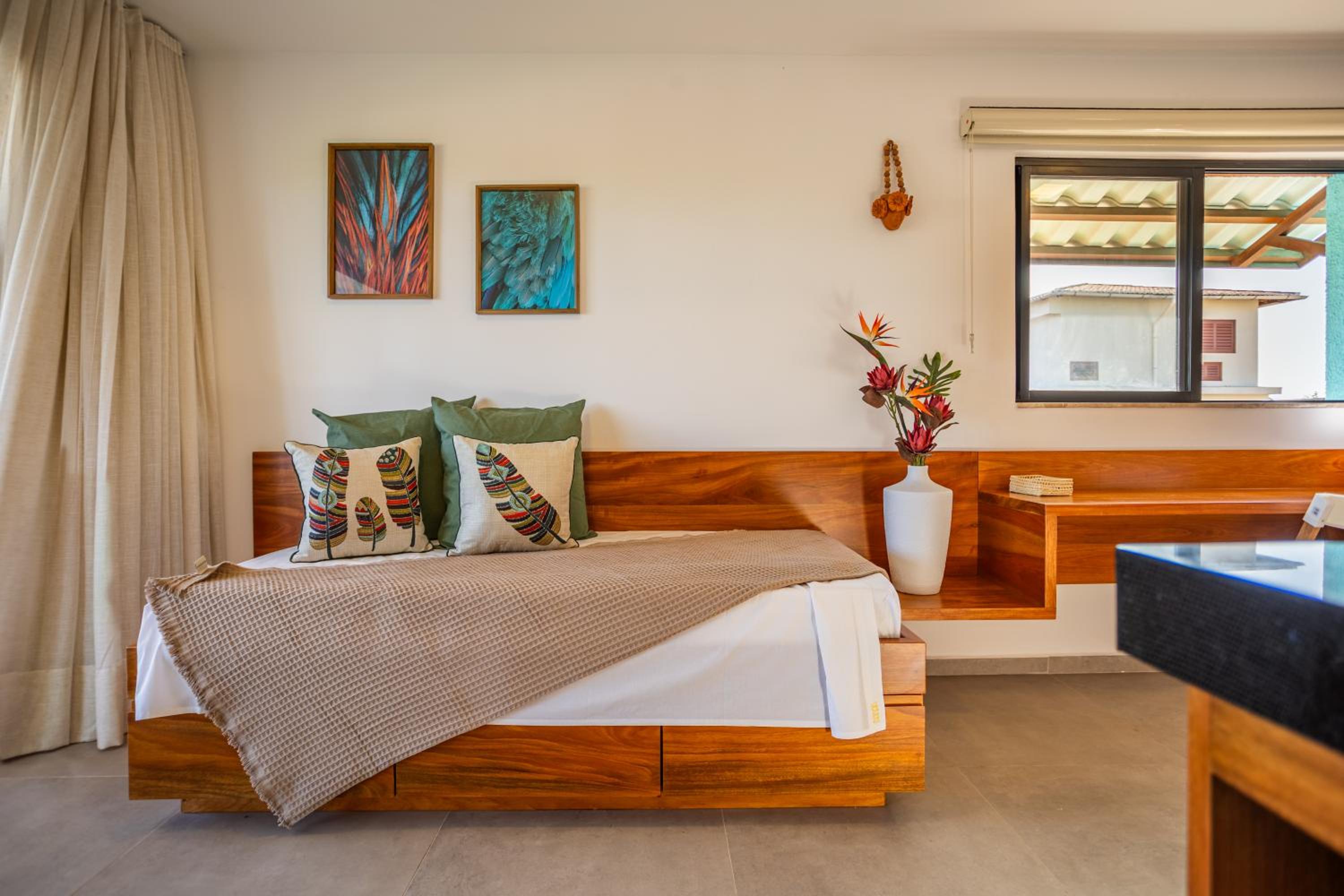 One-Bedroom Apartment with Balcony photo 1