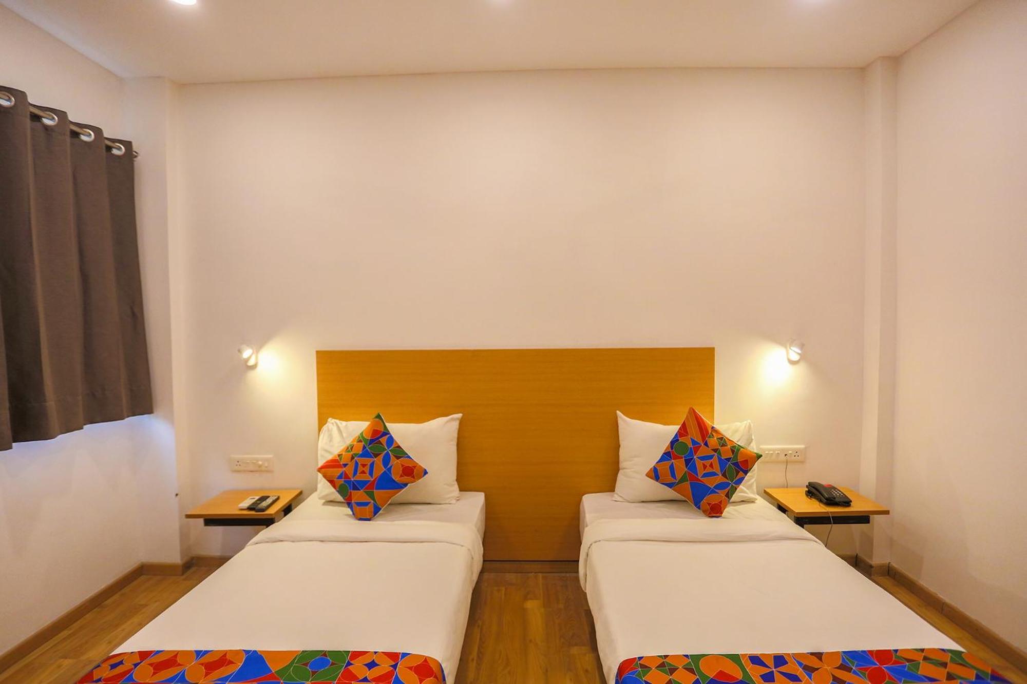 Deluxe Room - Photo 3