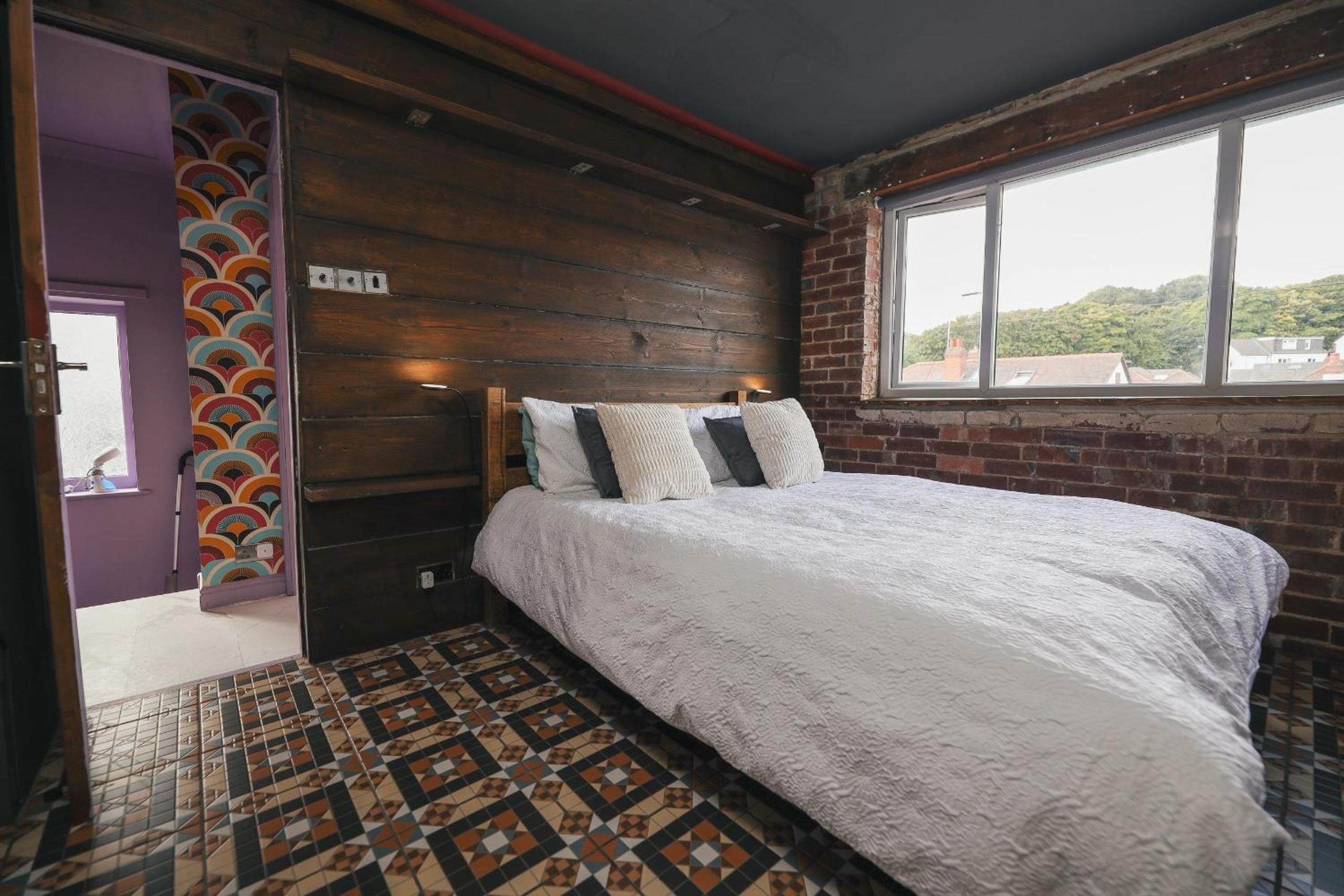King Room