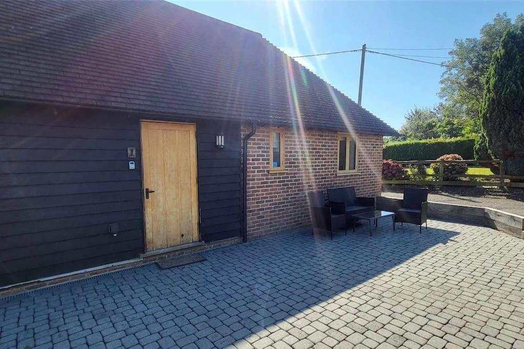One-Bedroom House photo 2