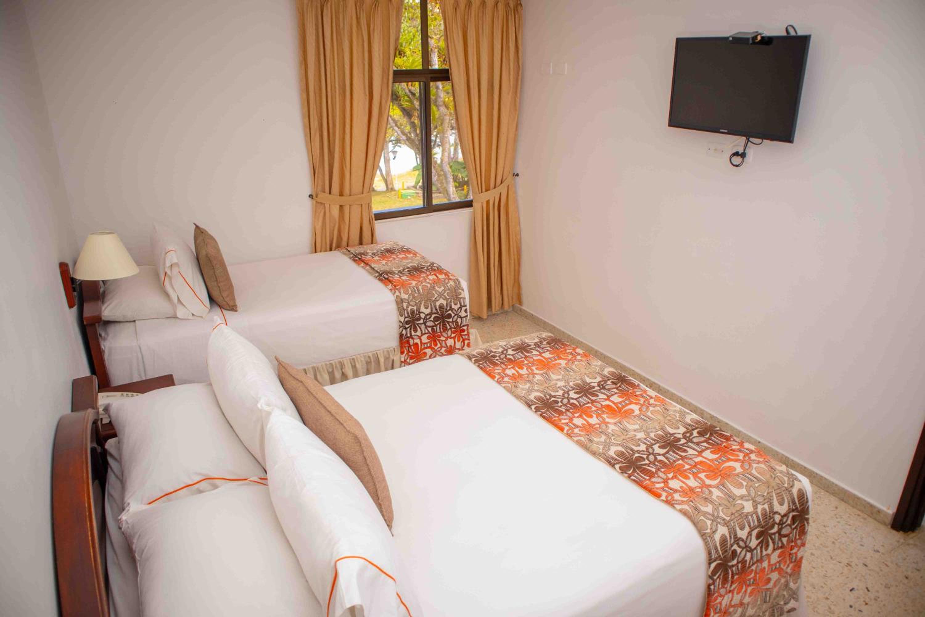 Triple Room with Private Bathroom