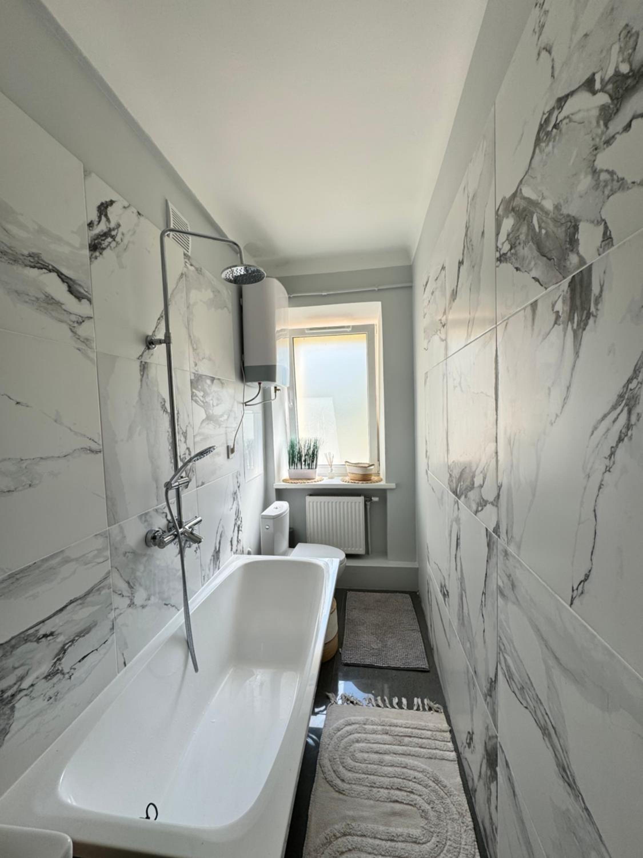 One-Bedroom Apartment - Photo 14