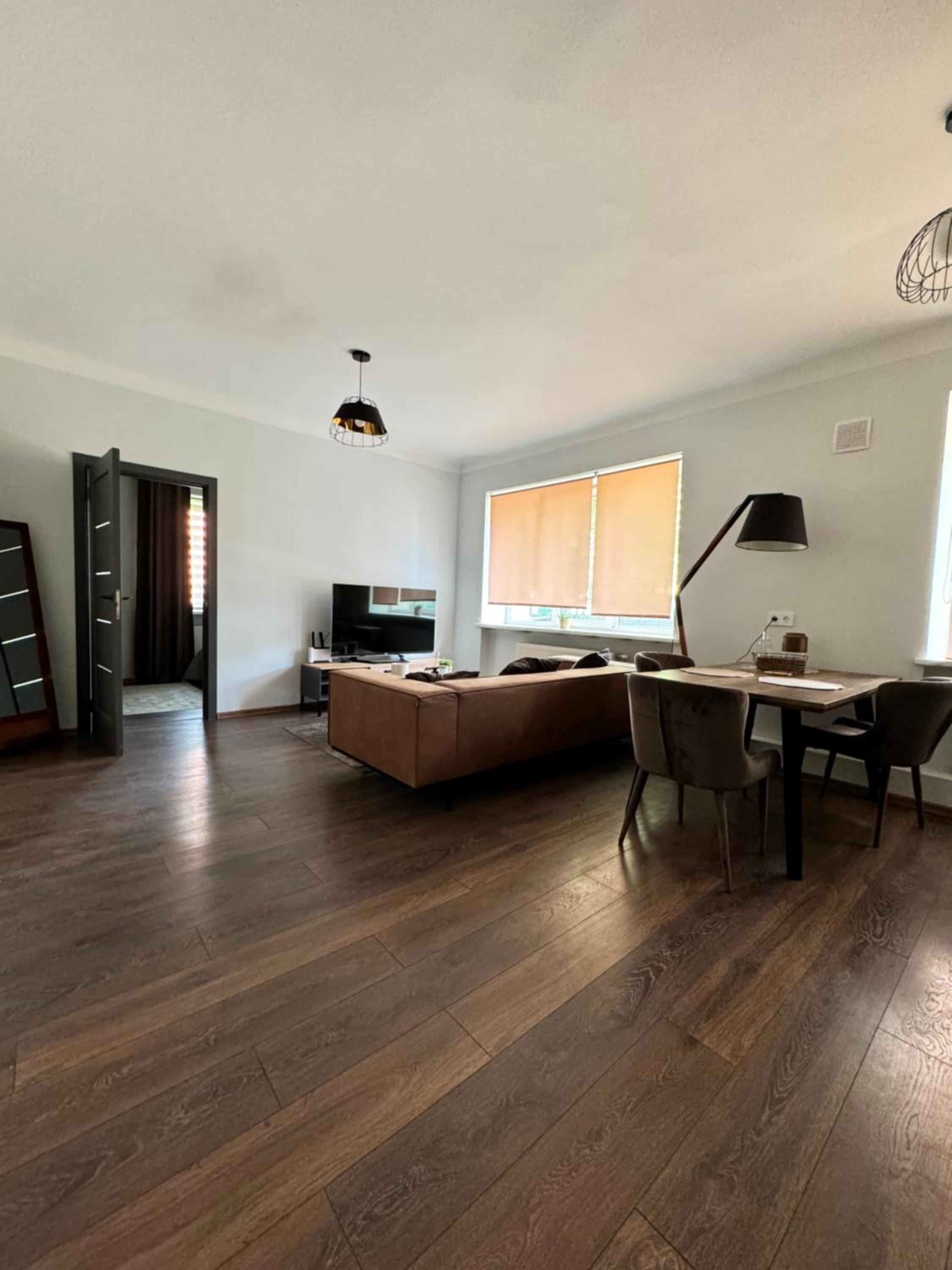 One-Bedroom Apartment - Photo 9
