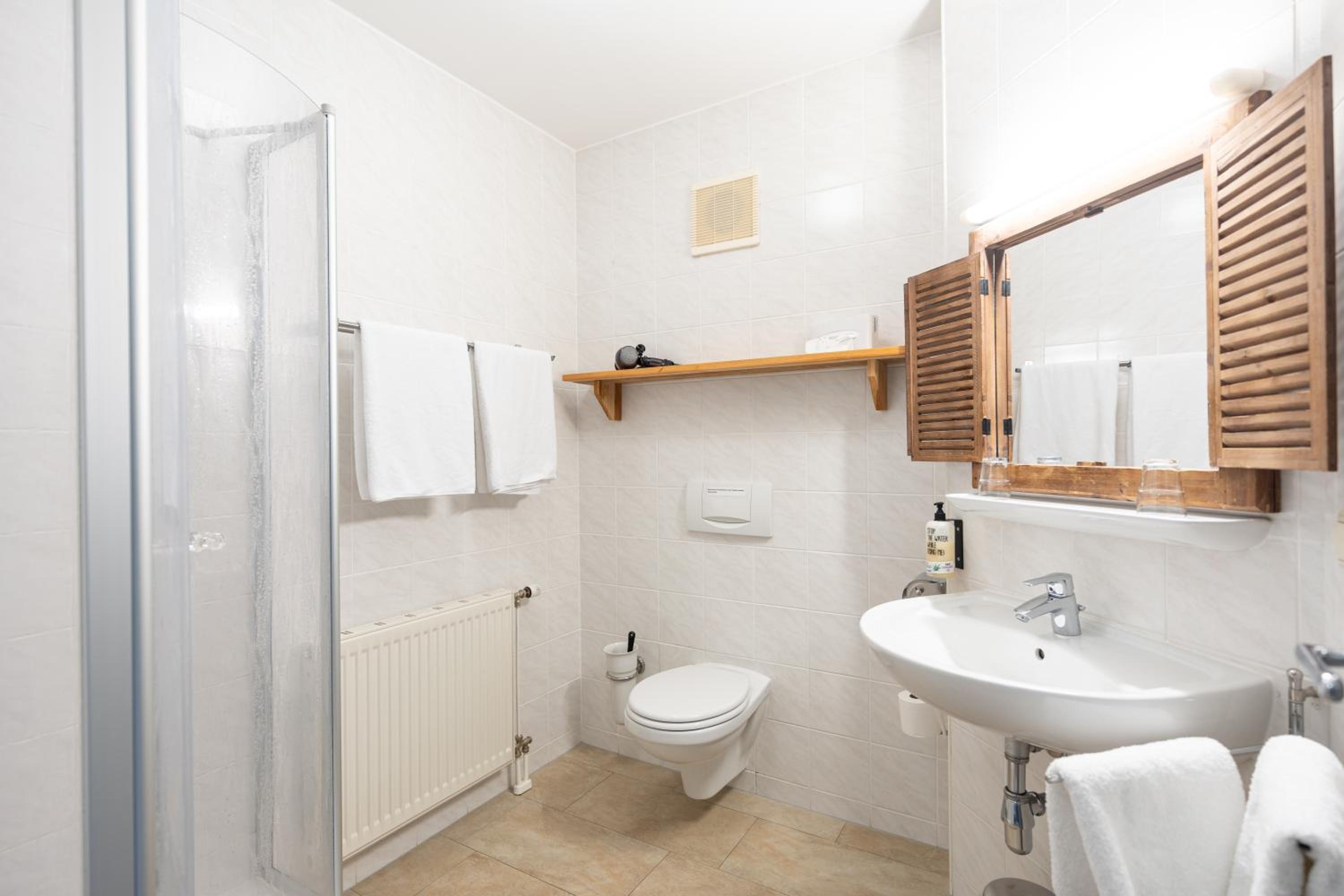 Superior Double Room - Photo 10