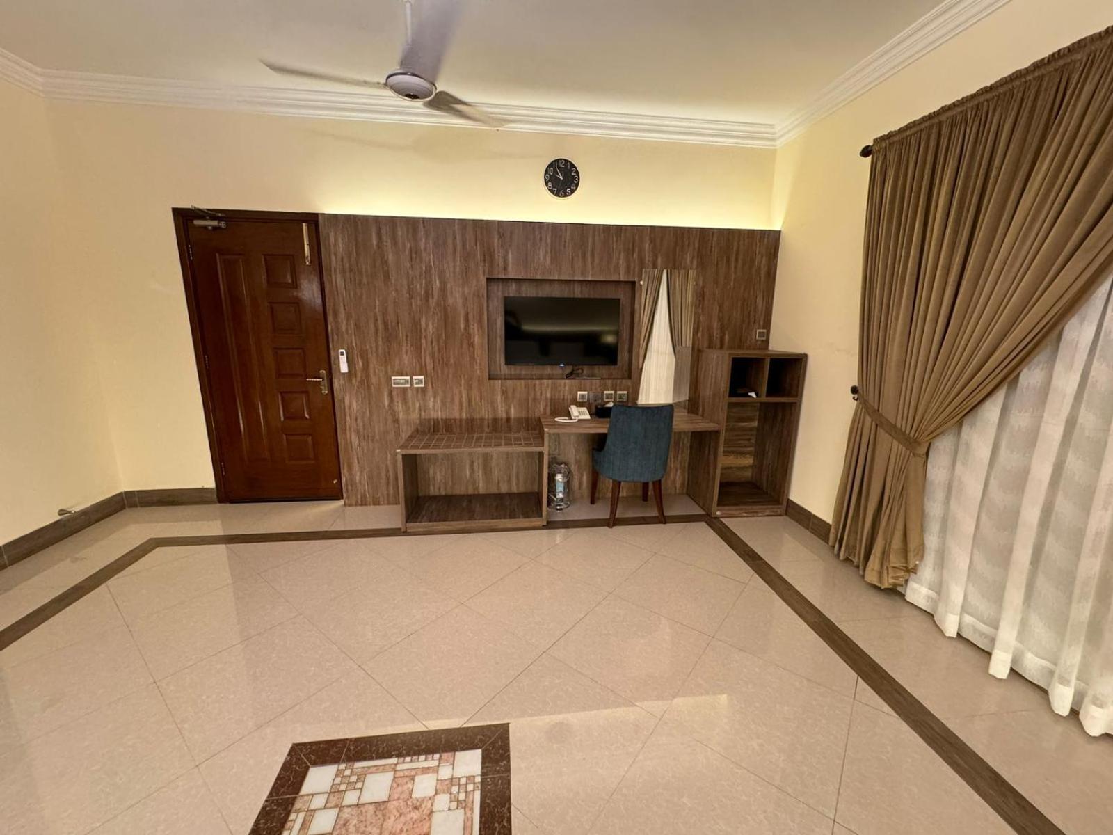 Luxury Triple Room photo 1