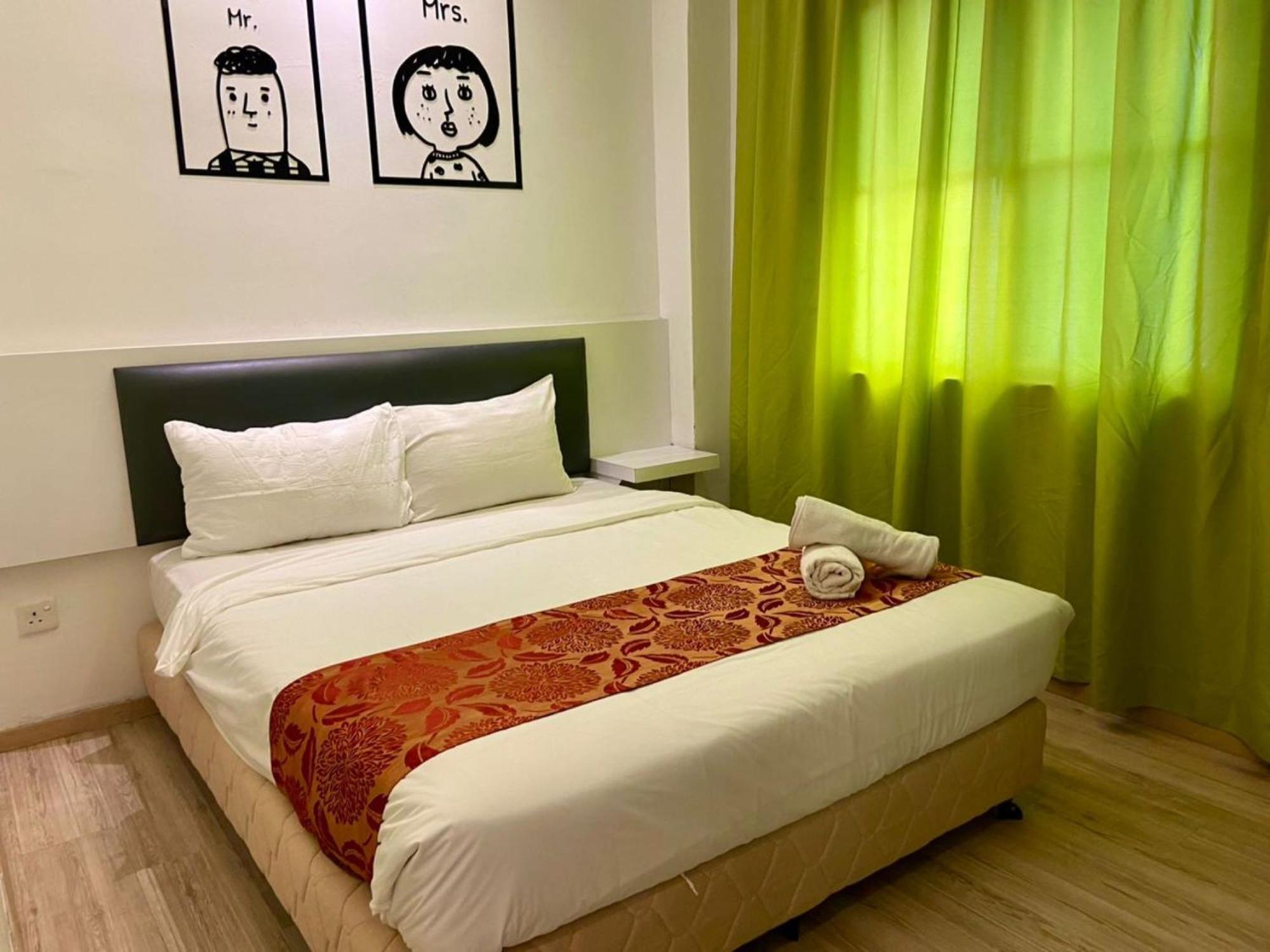 Deluxe Queen Room - Photo 1