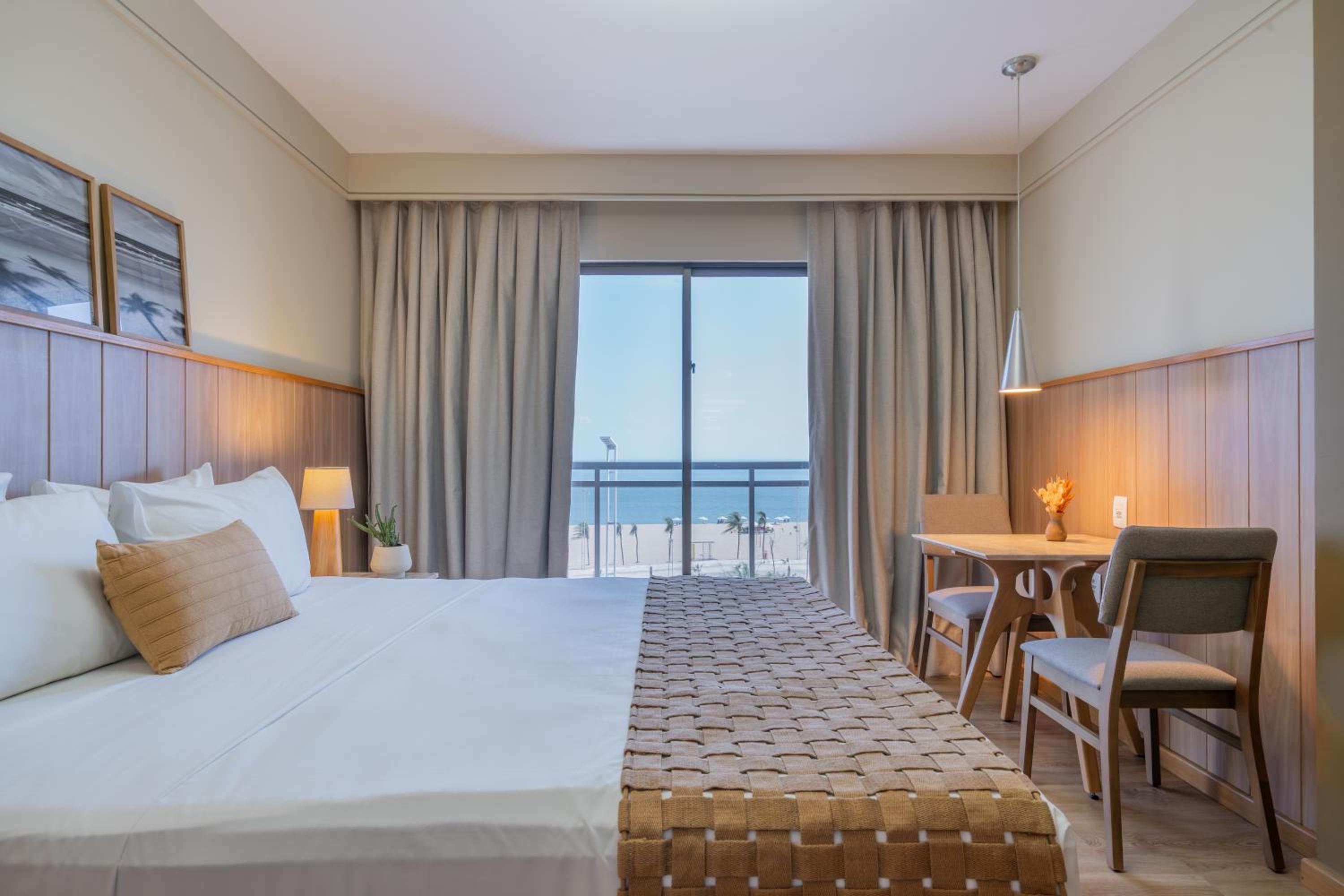 Superior Room with Sea View - Photo 6