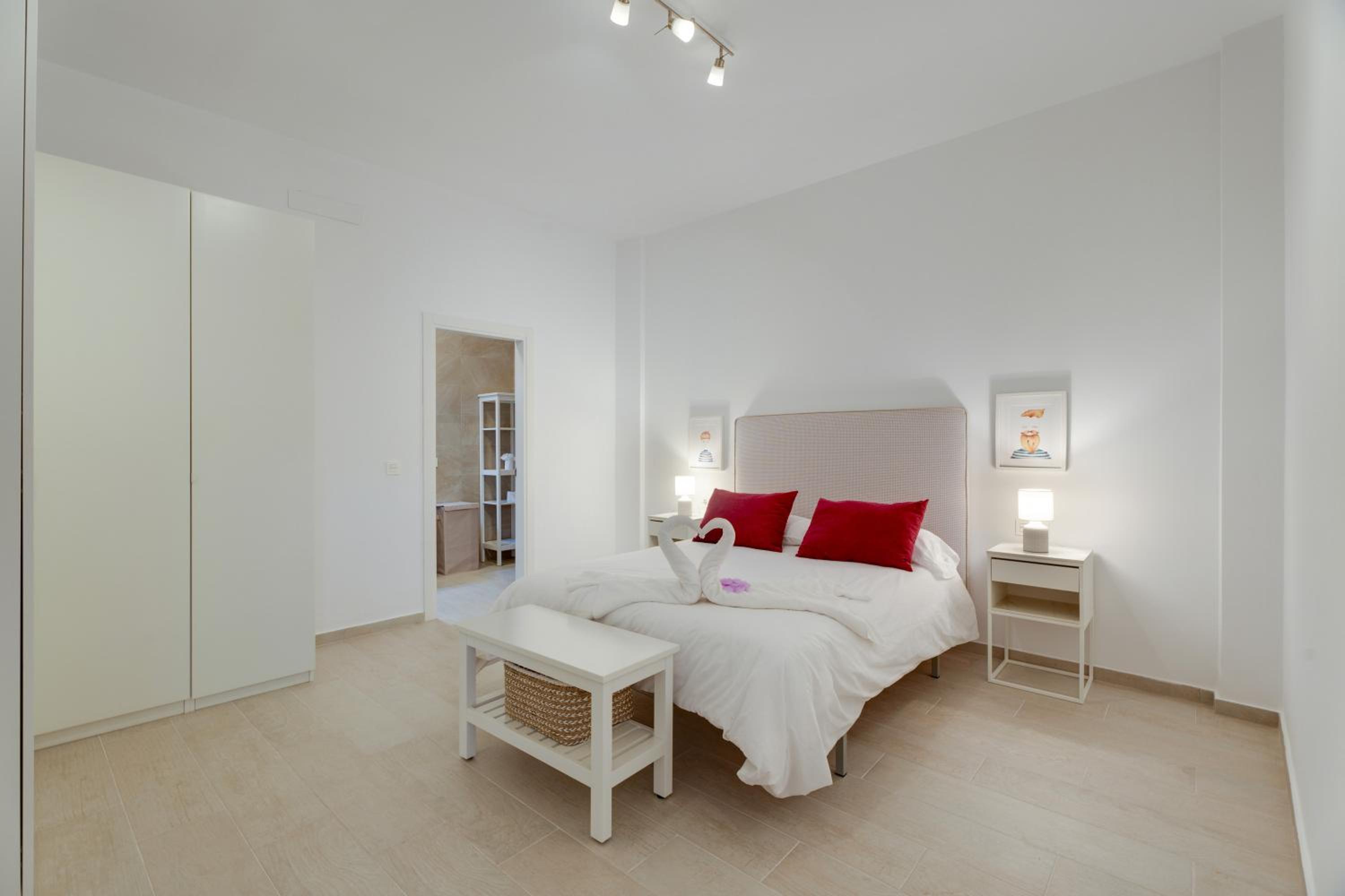 Apartment with Terrace photo 3