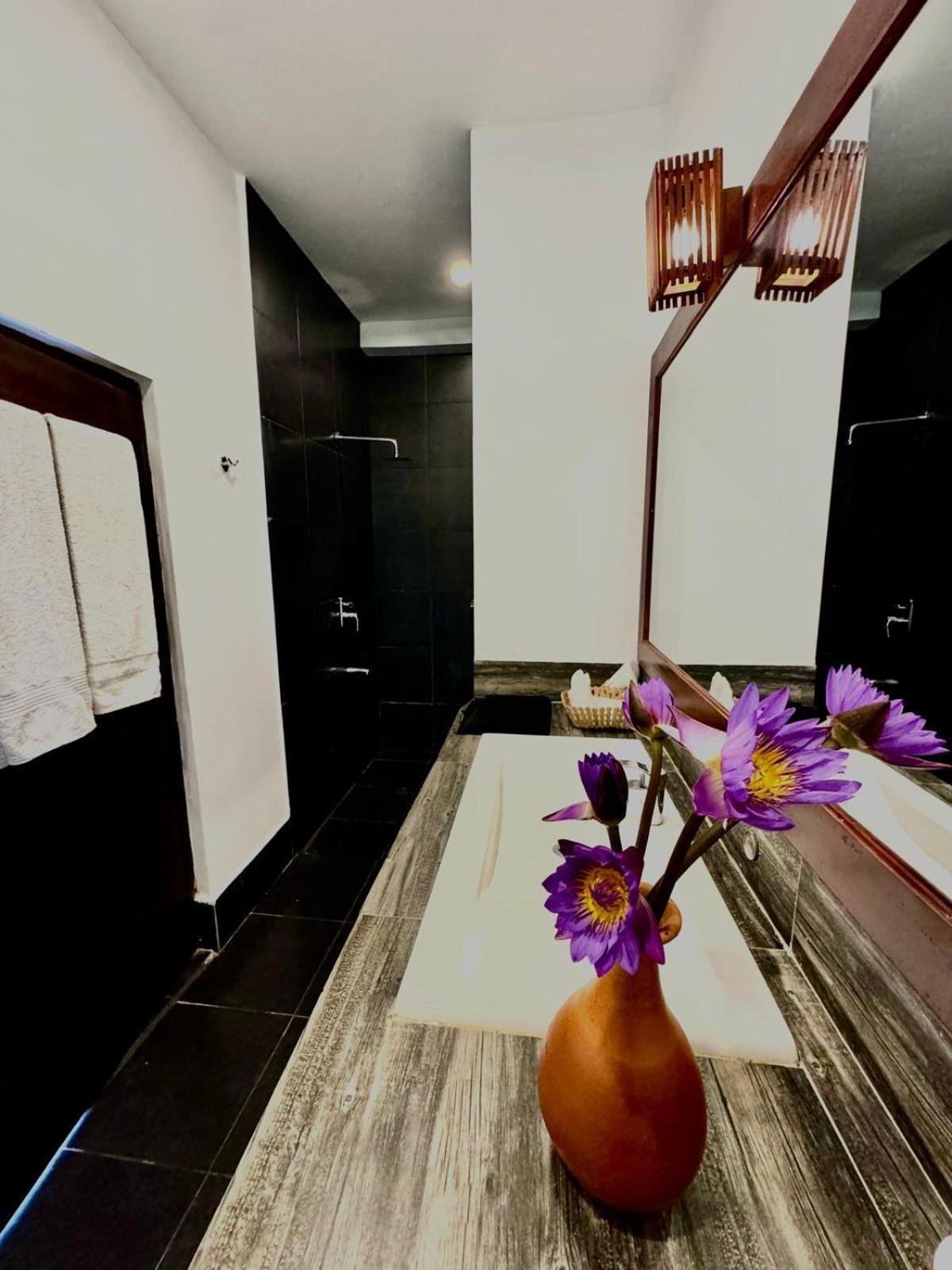 King Room with Pool View