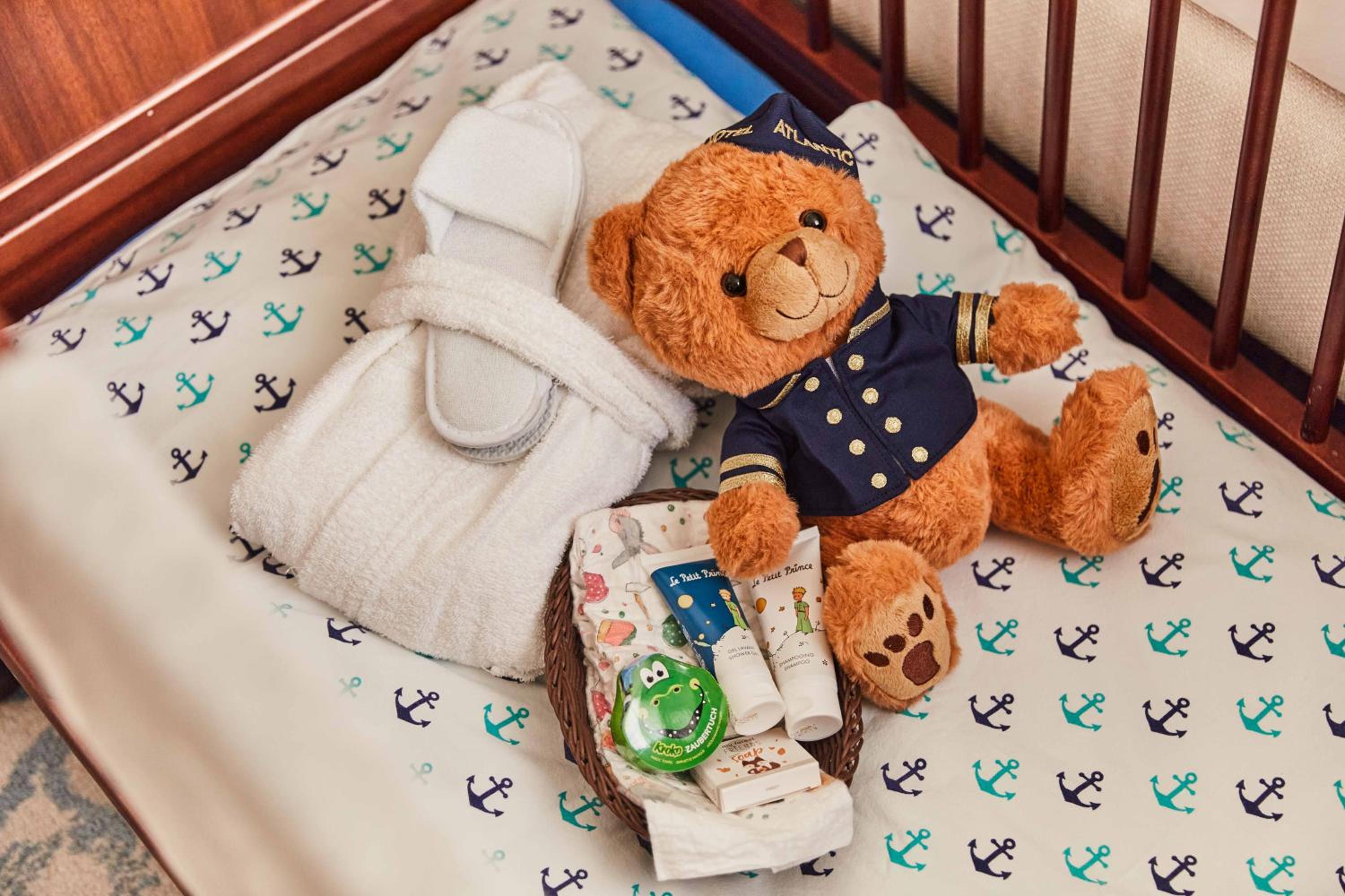 Superior Guest Room with 1 King