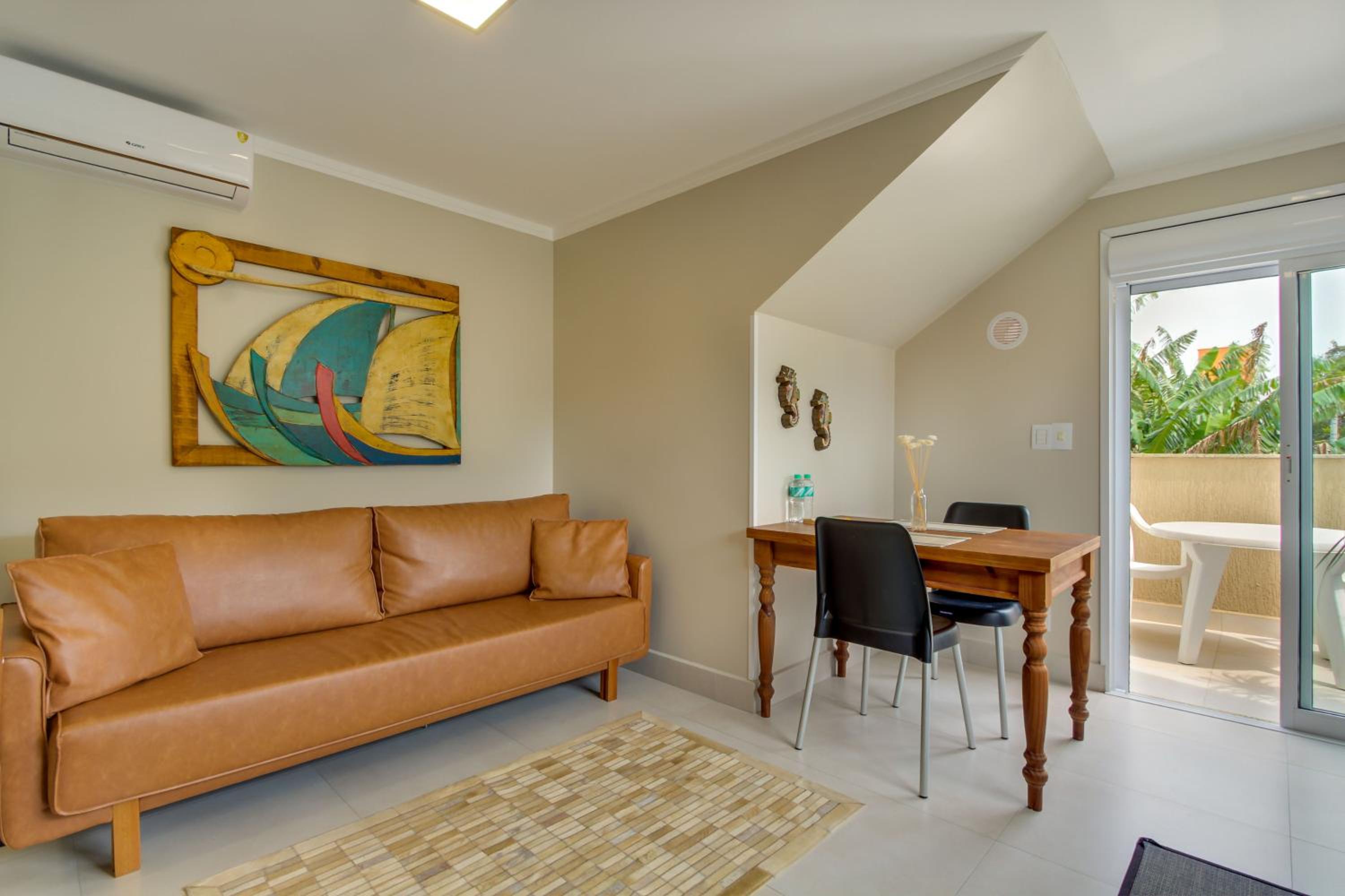Superior One-Bedroom Apartment with Balcony photo 1