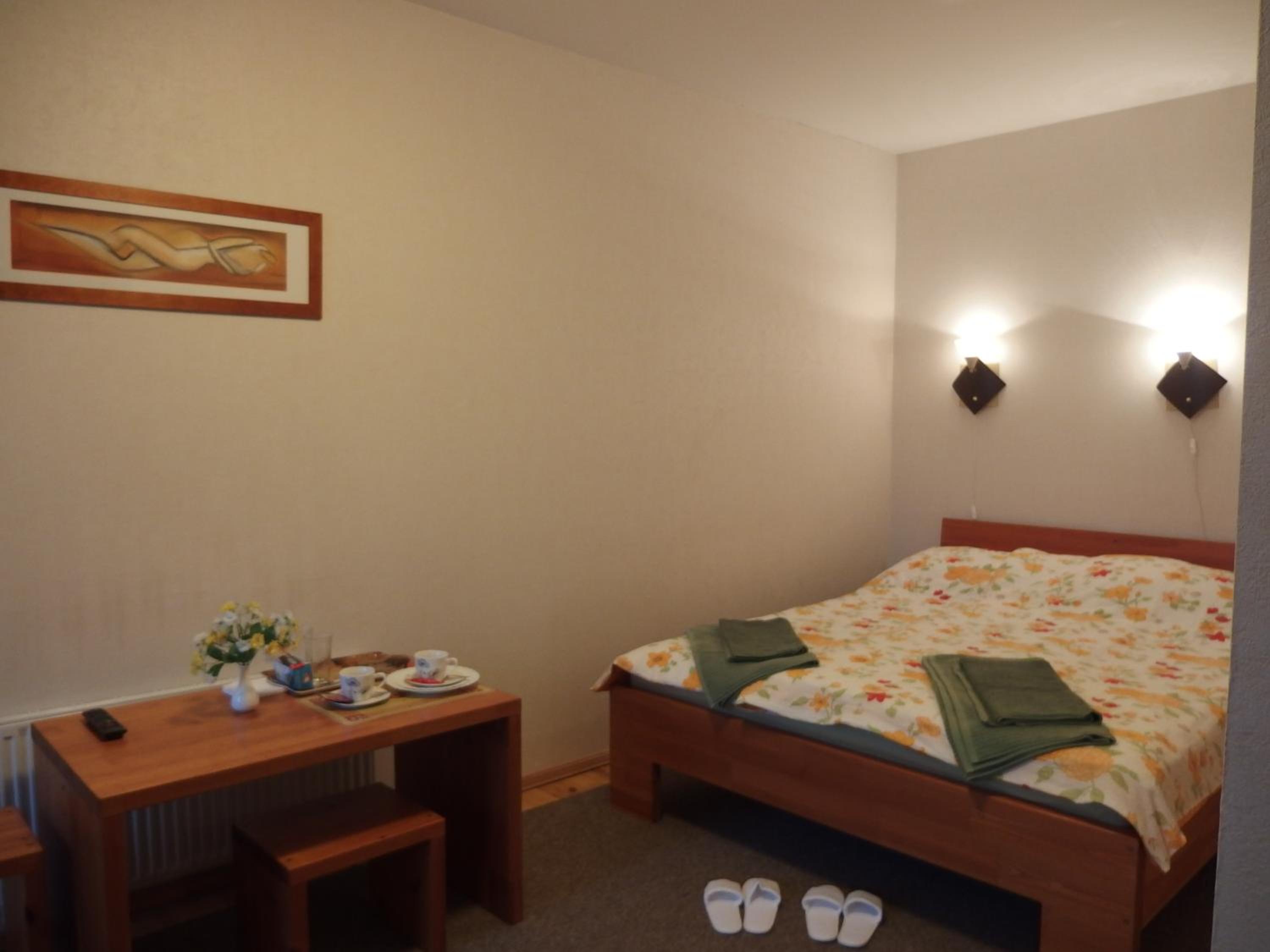 Double Room - Photo 3