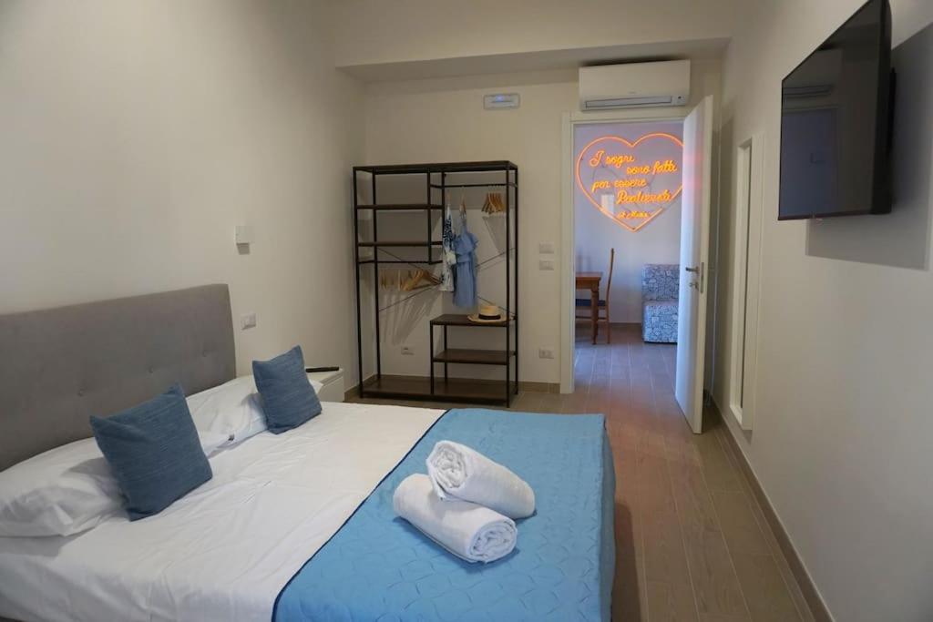 Two-Bedroom Deluxe Apartment with Balcony