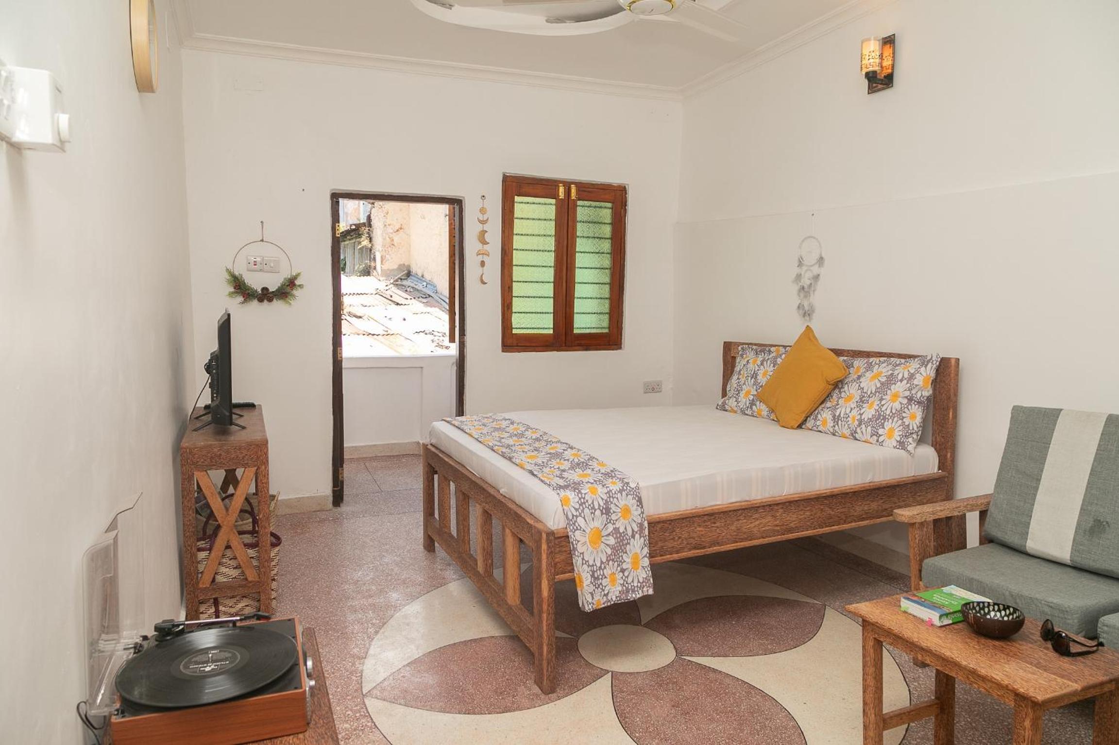 Double Room with Balcony photo 3