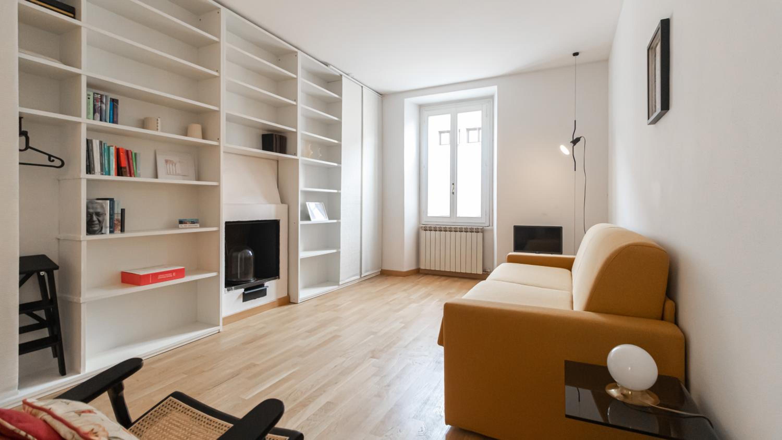 Studio Apartment