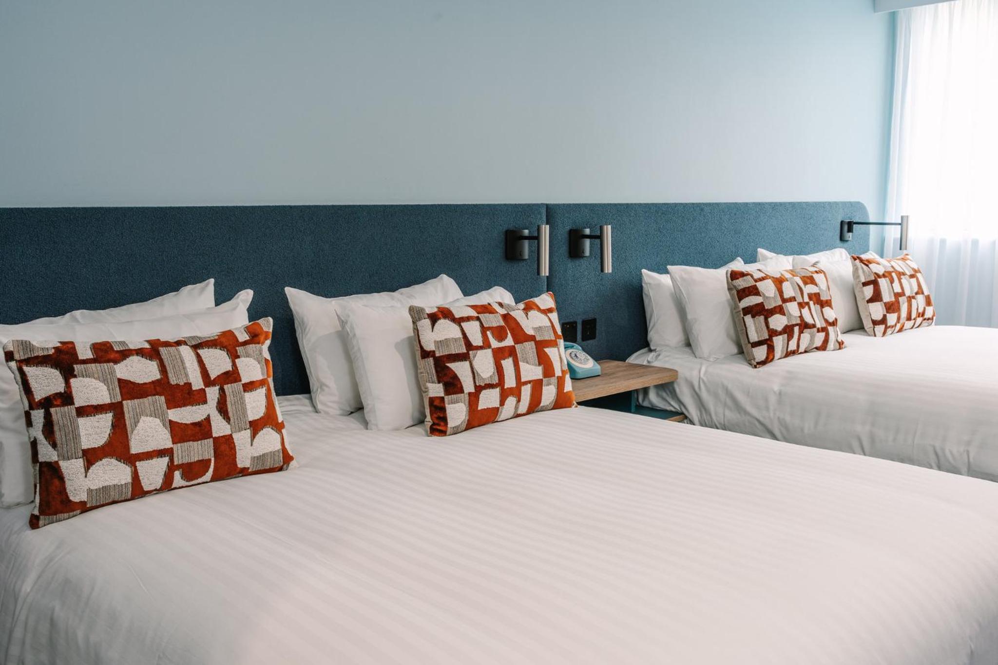 Standard Double Room with Two Double Beds - Photo 4