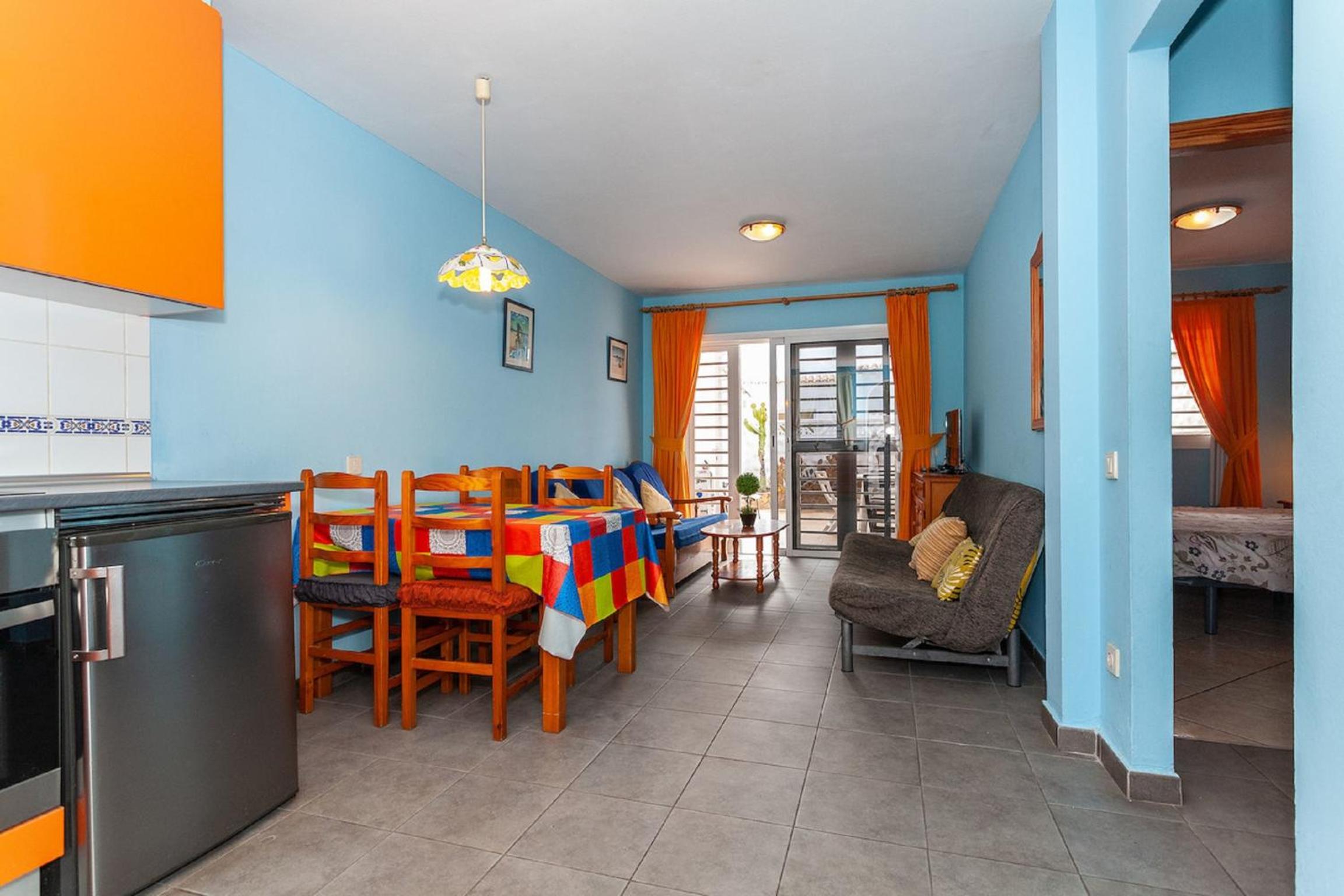 Apartment - Photo 2