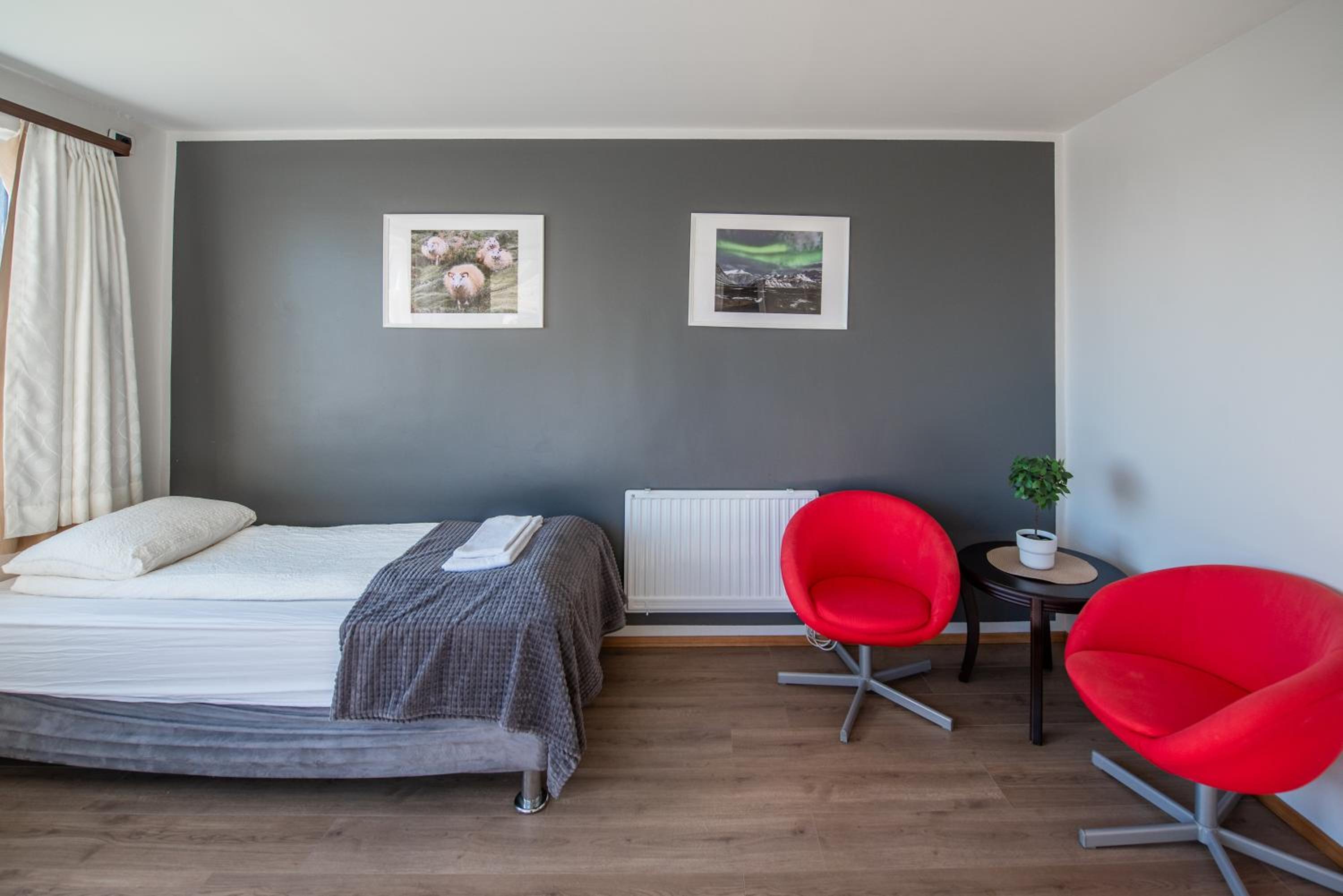Small Double Room photo 2
