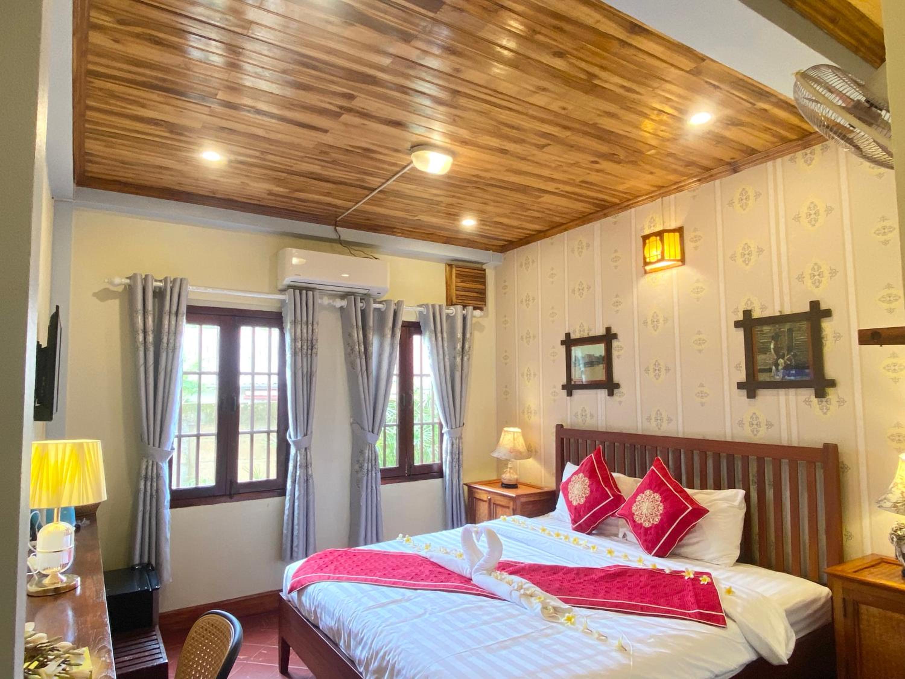 Double Room - Photo 14