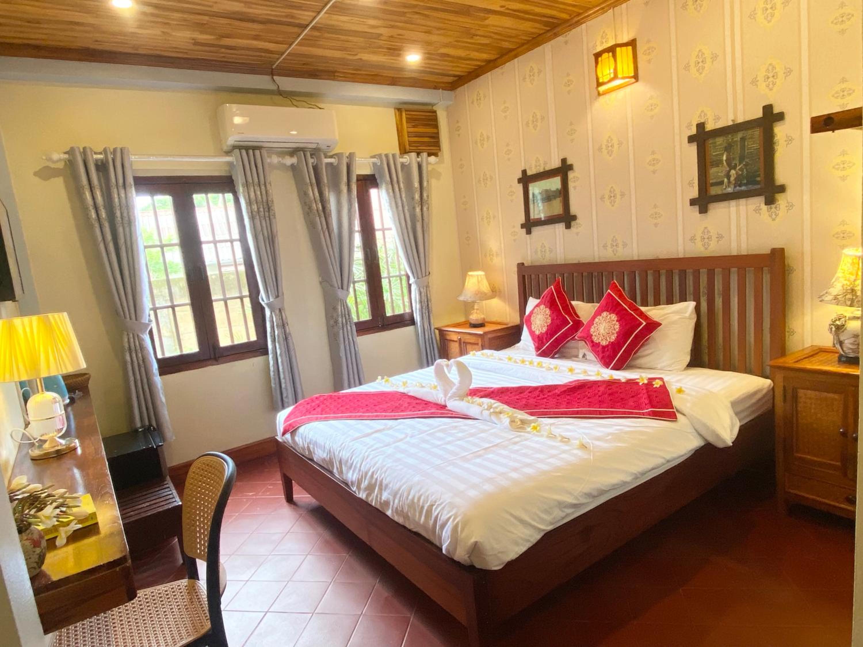 Double Room - Photo 17