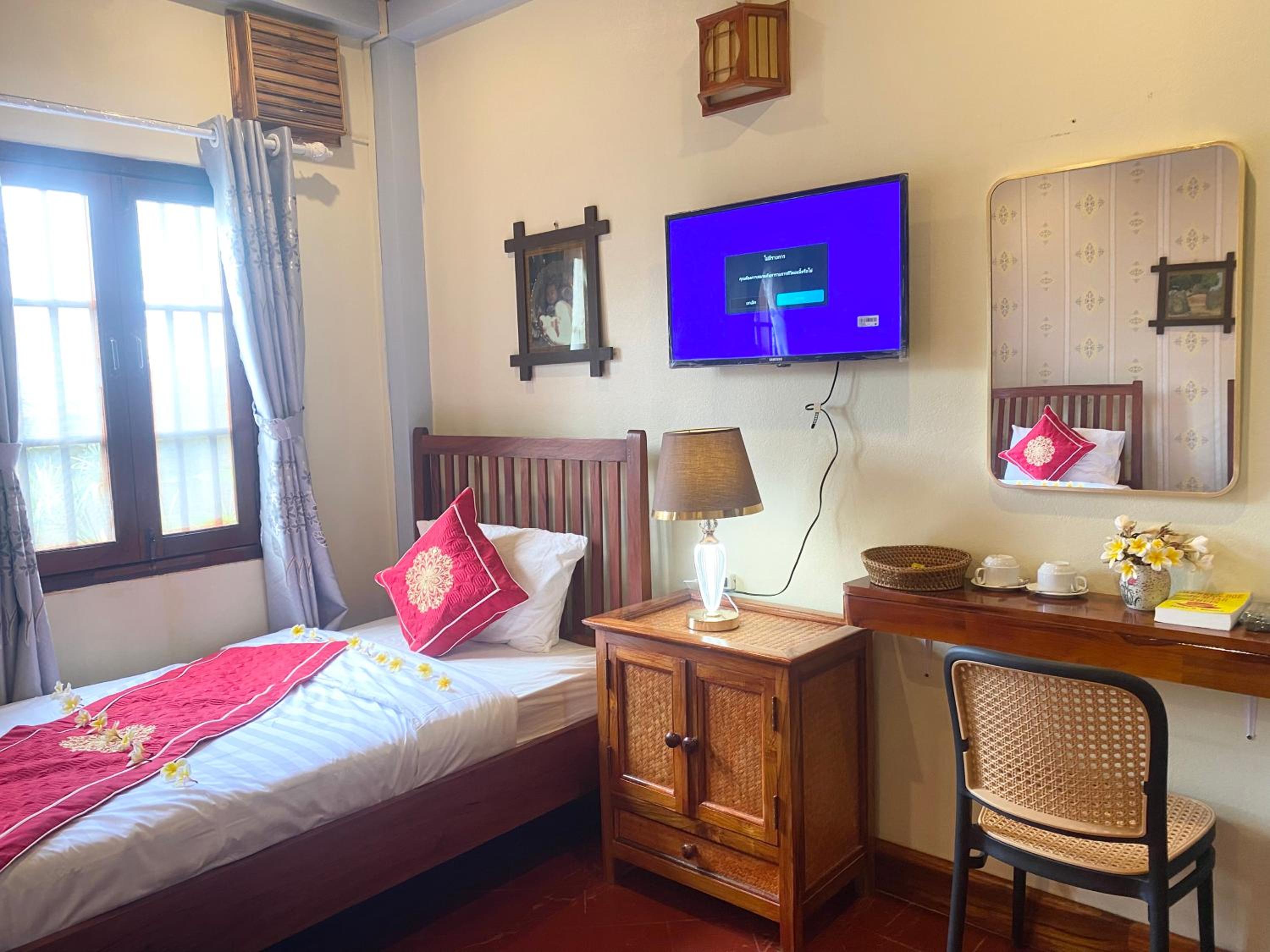 Triple Room - Photo 9