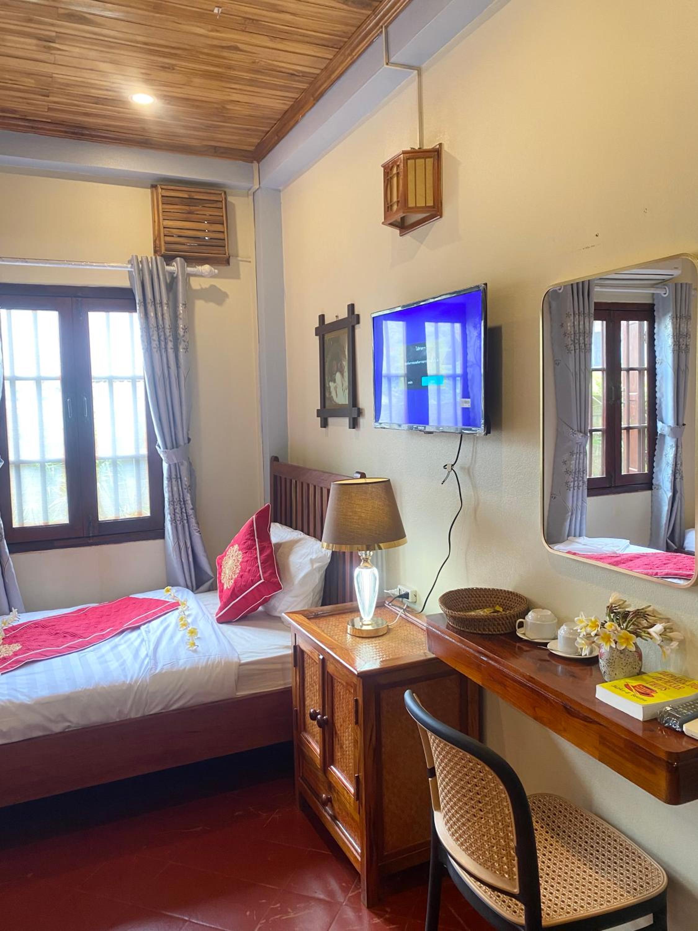 Double Room - Photo 5