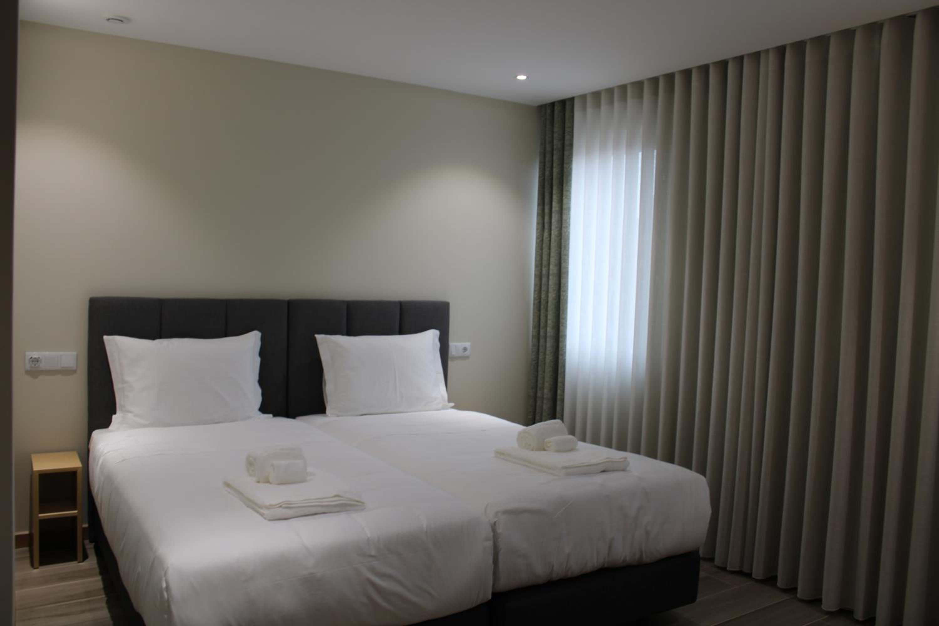 Superior Double or Twin Room - Photo 3