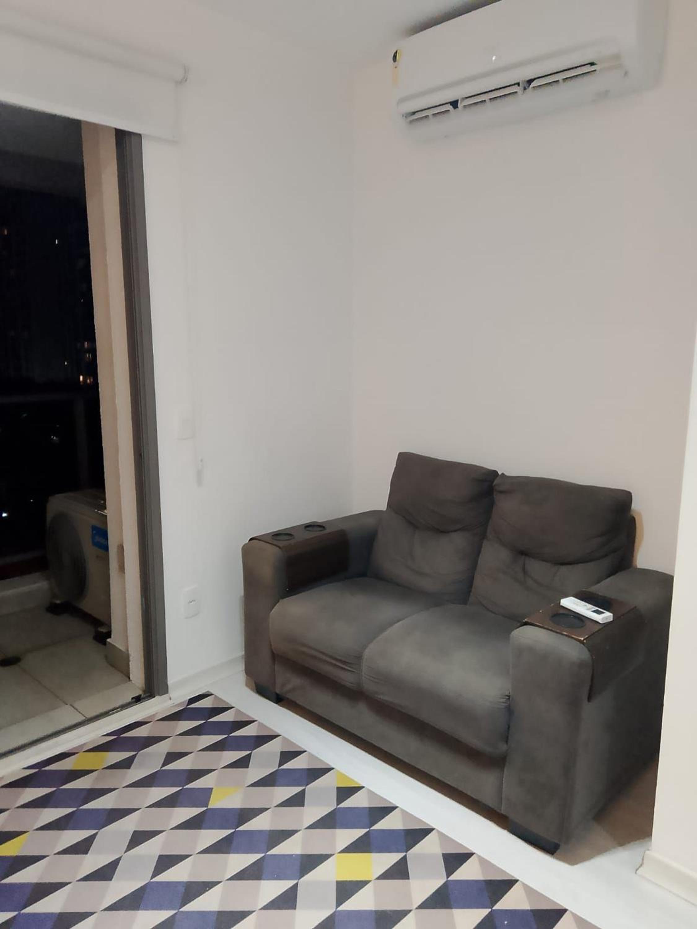 Apartment with View and Balcony - Photo 8