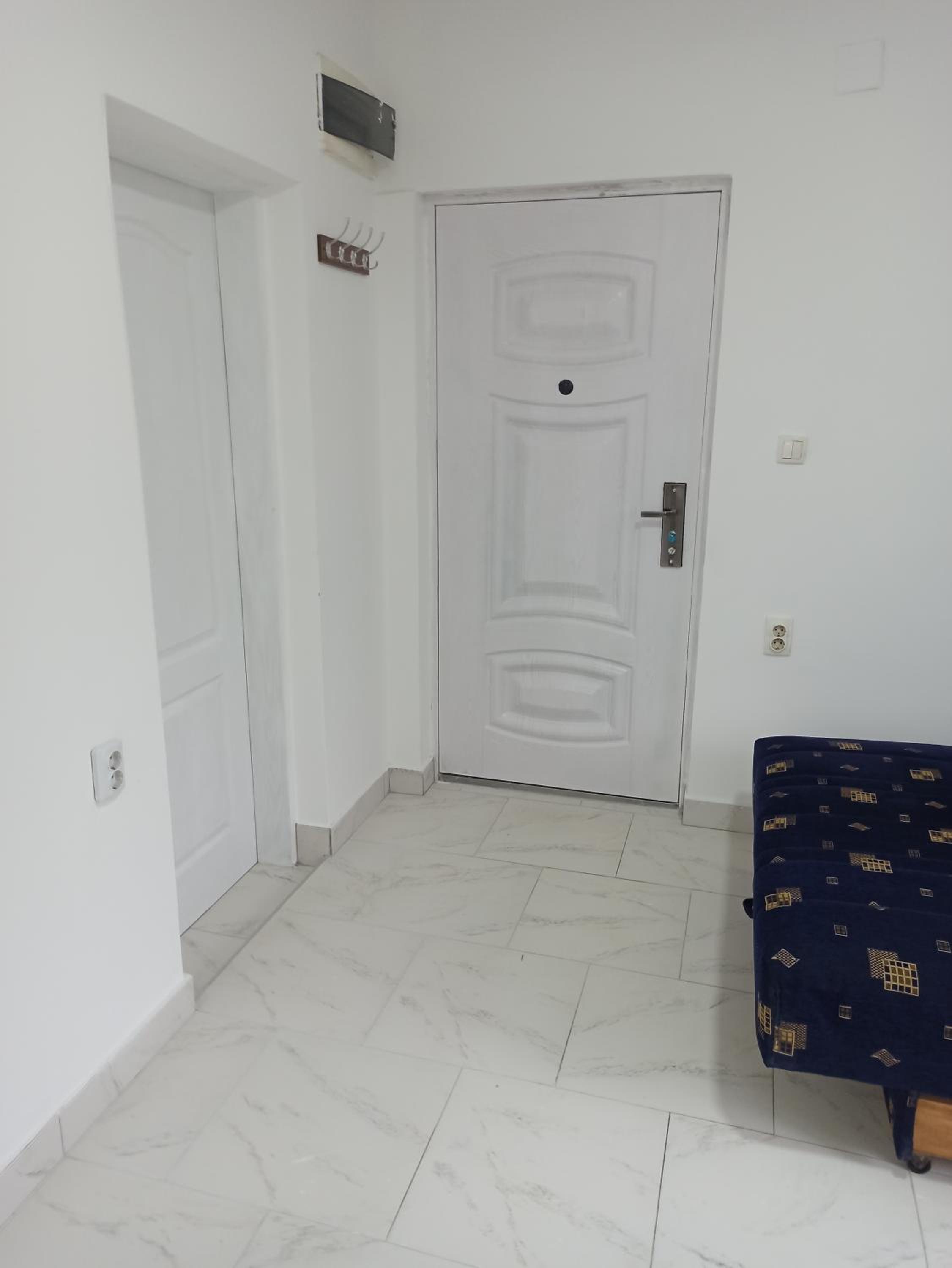 One-Bedroom Apartment with Balcony photo 3