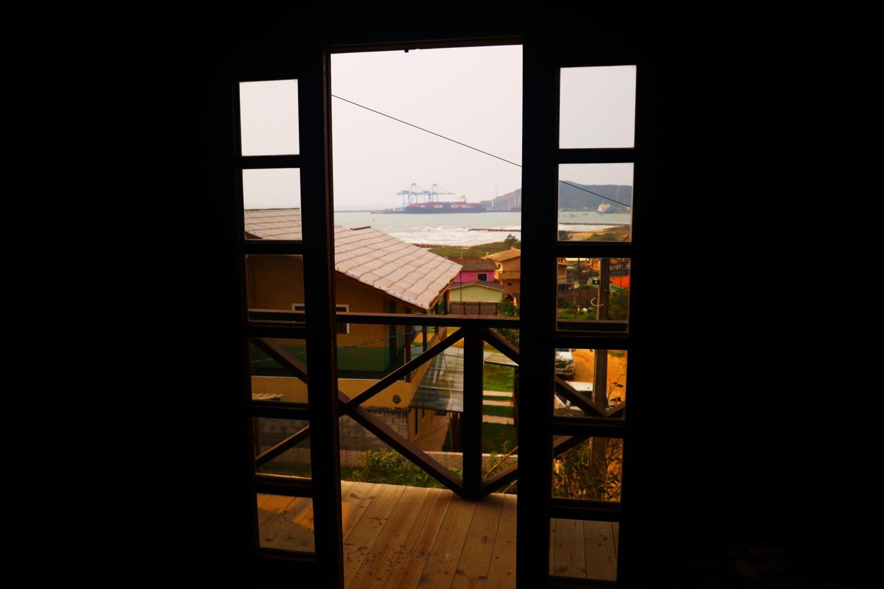 Three-Bedroom House photo 2