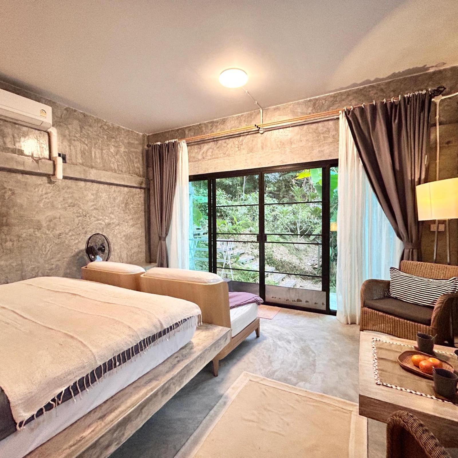 Double Room with Park View - Photo 24
