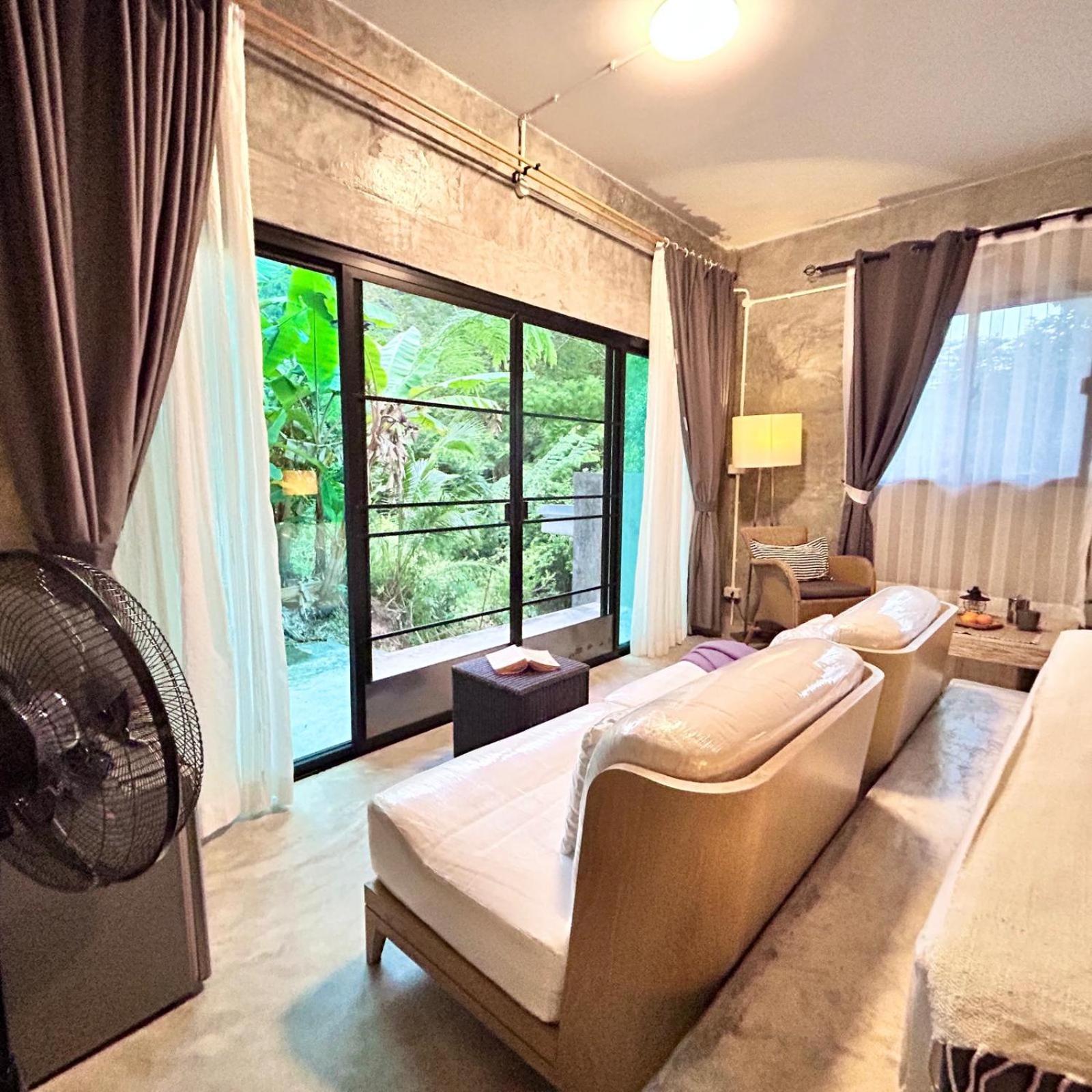 Double Room with Park View - Photo 38