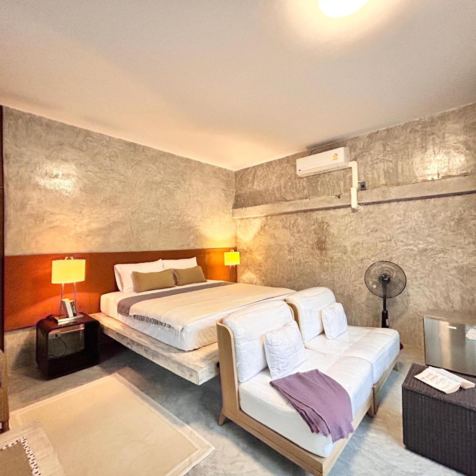 Double Room with Park View - Photo 22