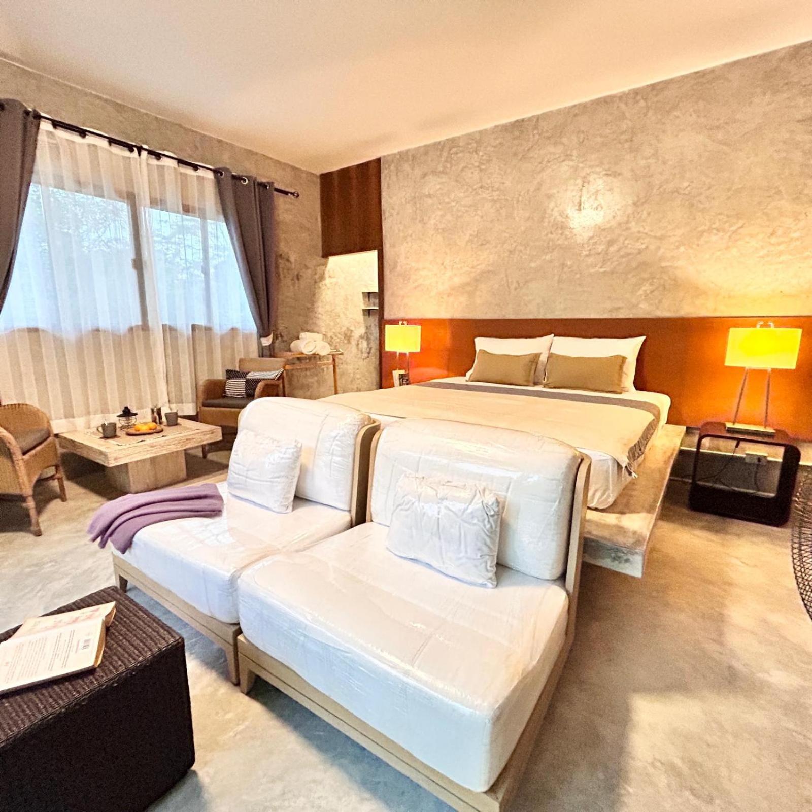 Double Room with Park View - Photo 5