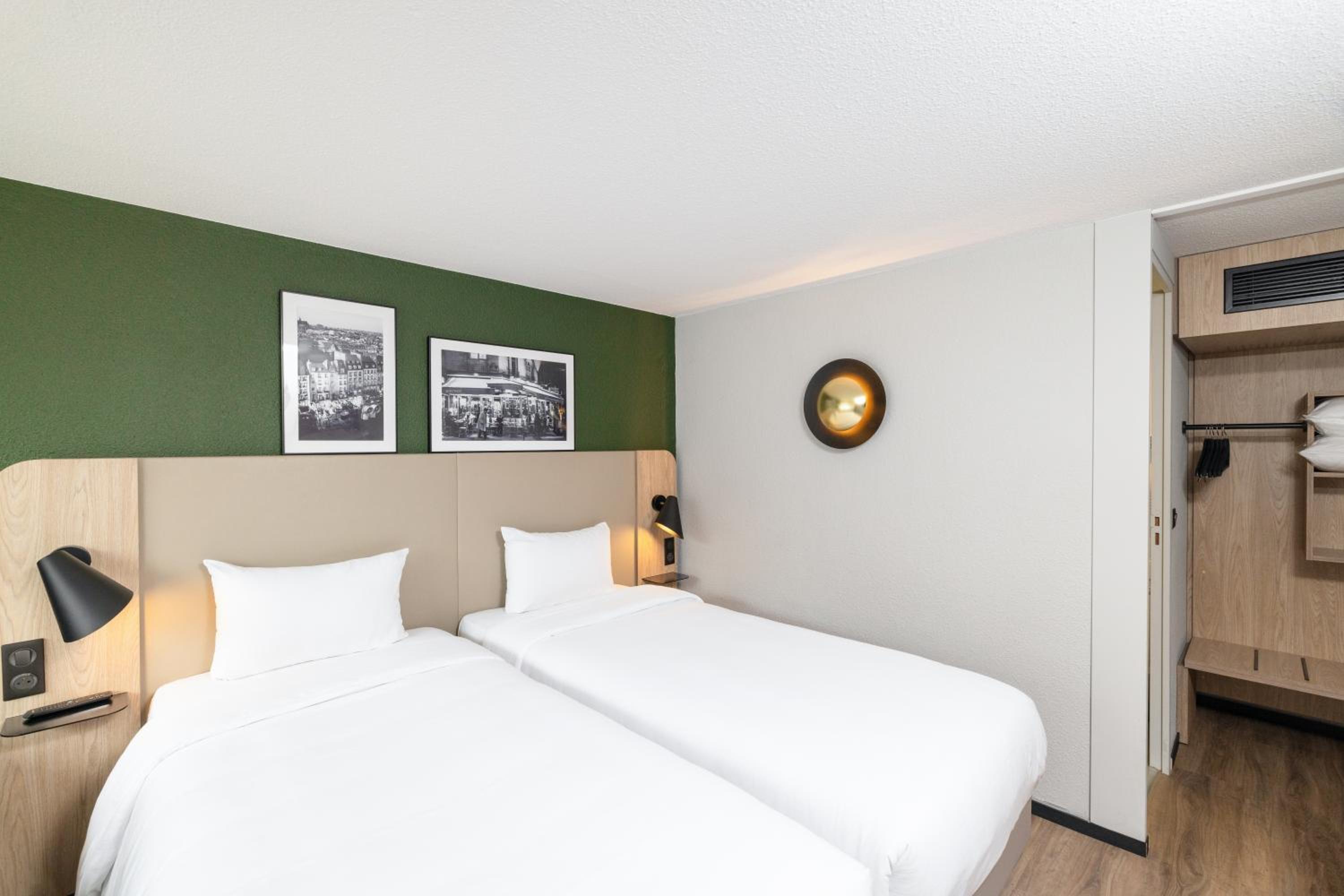 Standard Room - 2 Single Beds - Photo 7