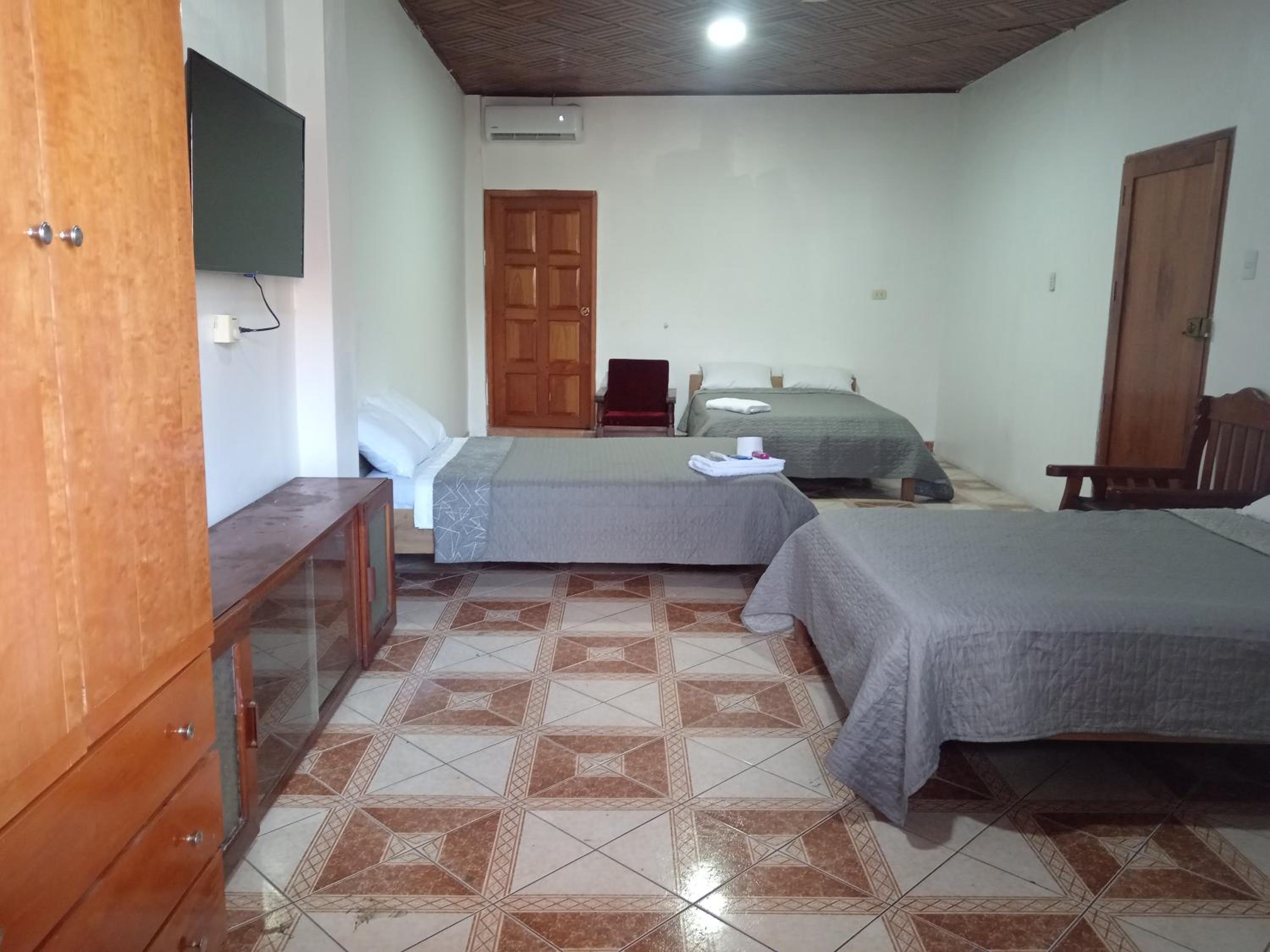 Triple Room with Private Bathroom